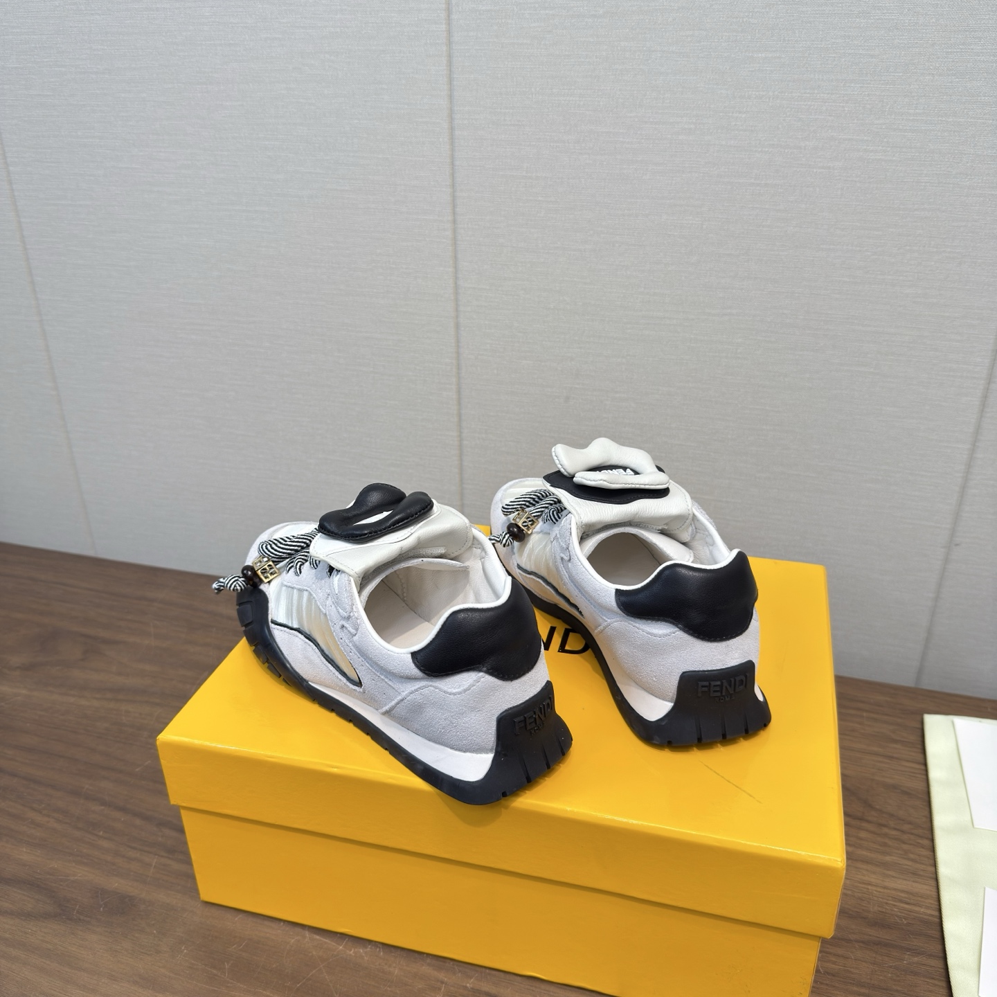 Fendi Sneakers
