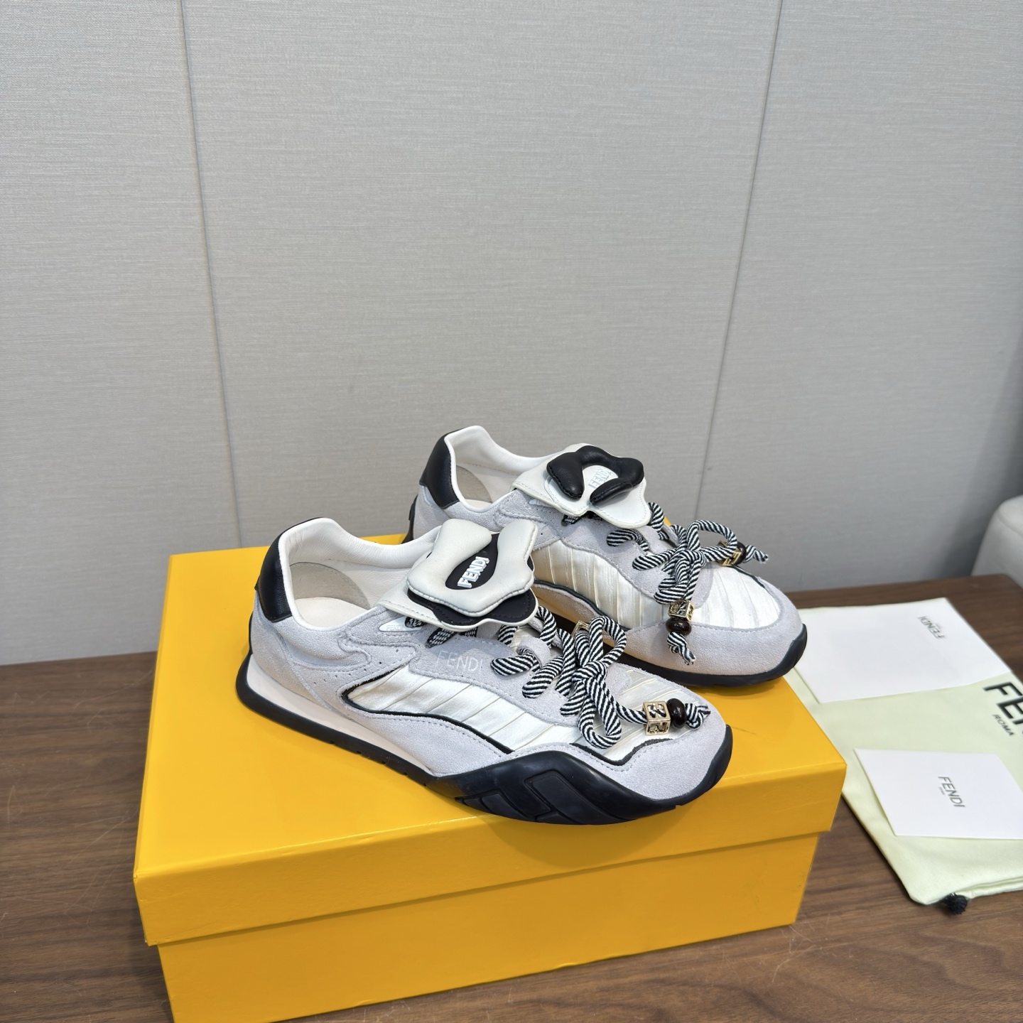 Fendi Sneakers
