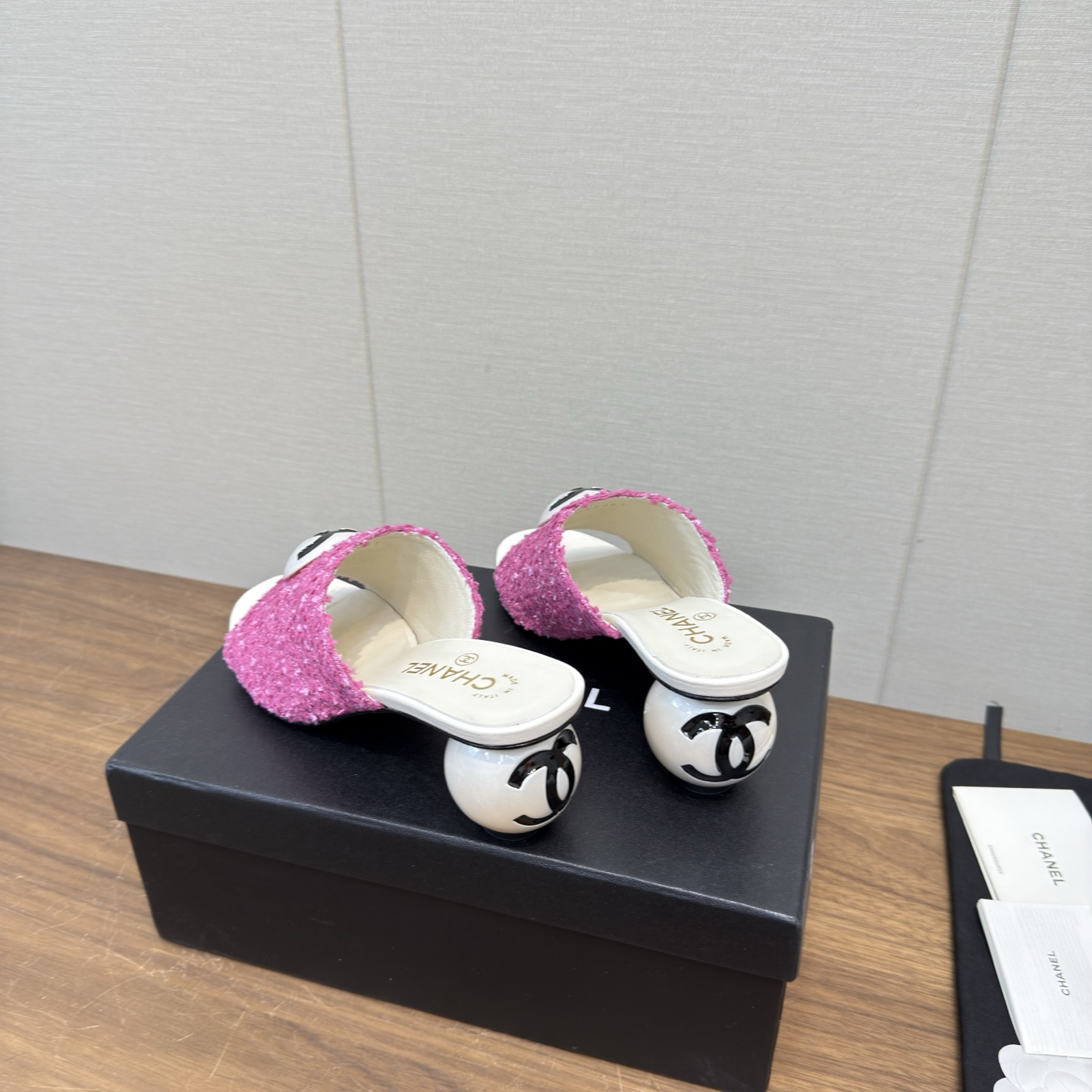 Chanel Slides