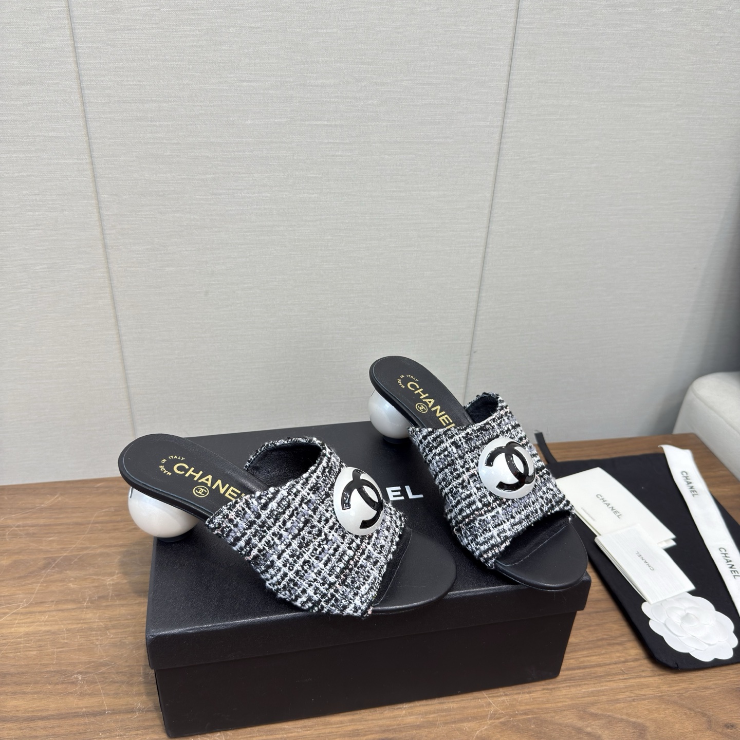 Chanel Slides