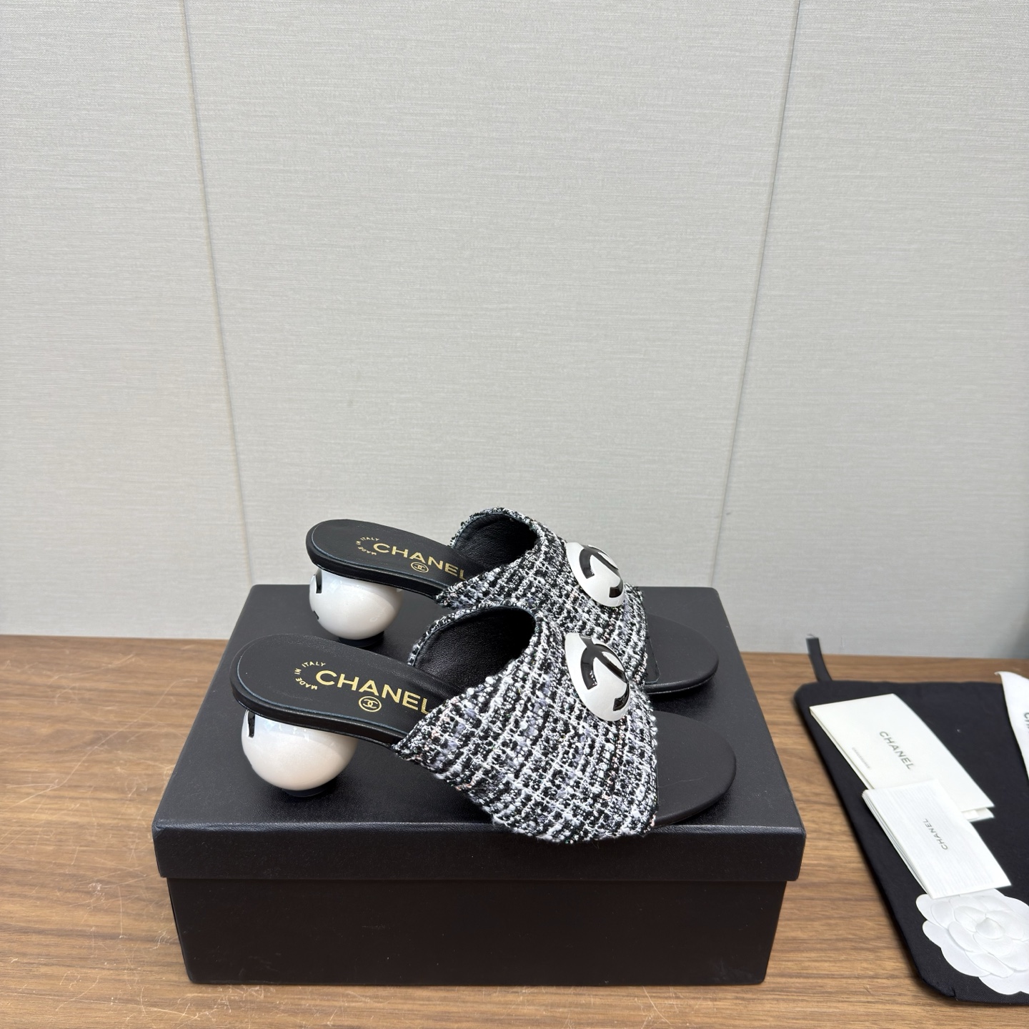 Chanel Slides