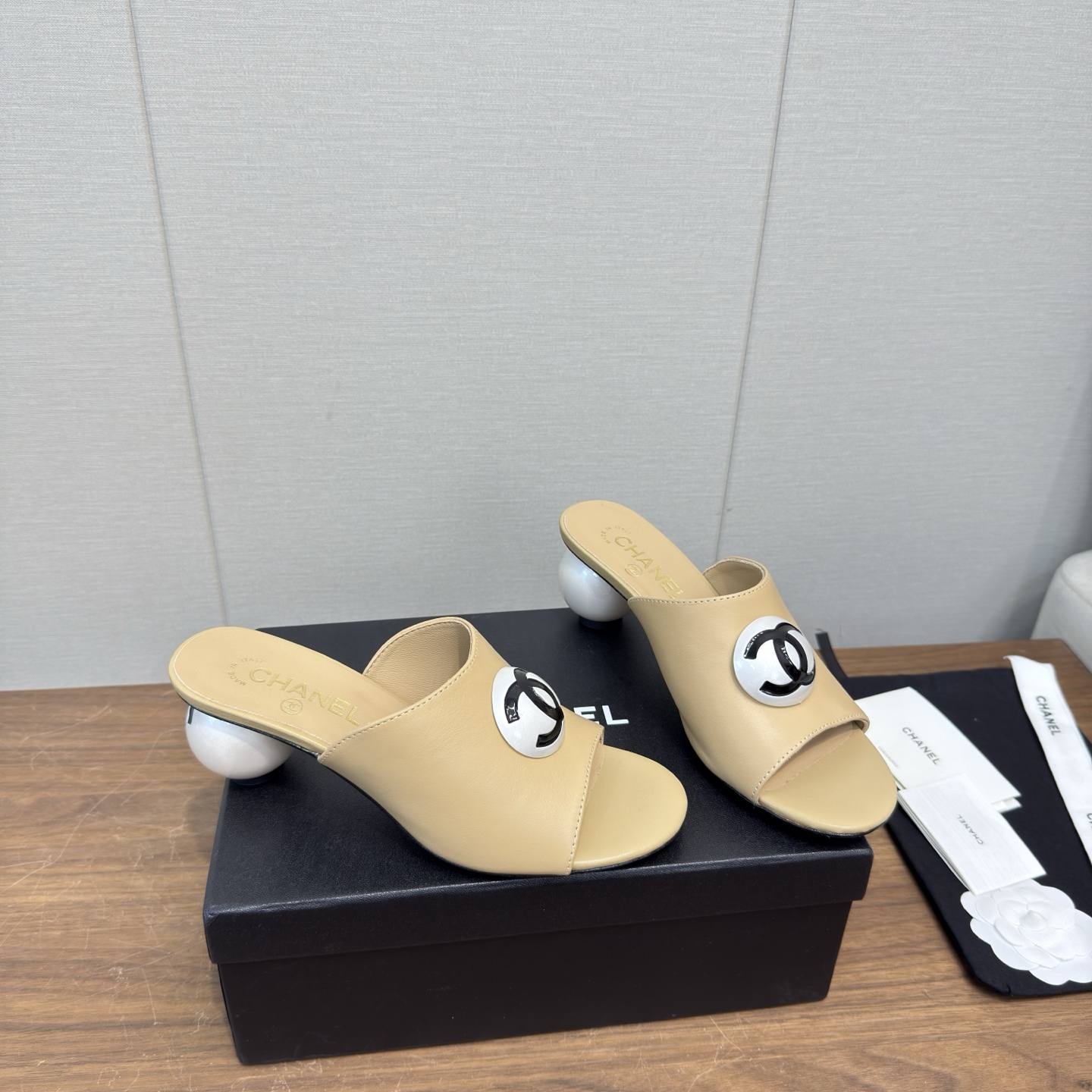 Chanel Slides