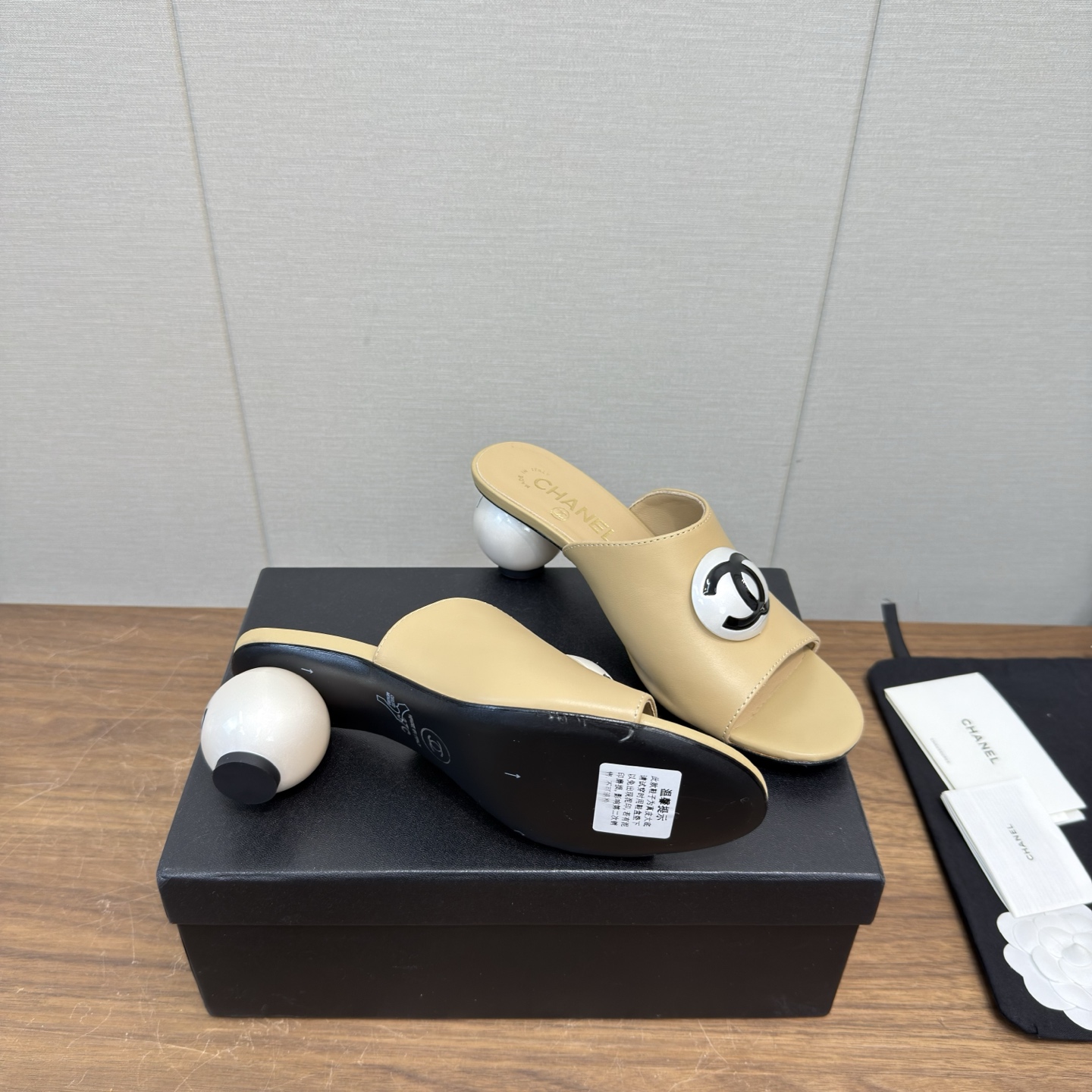Chanel Slides