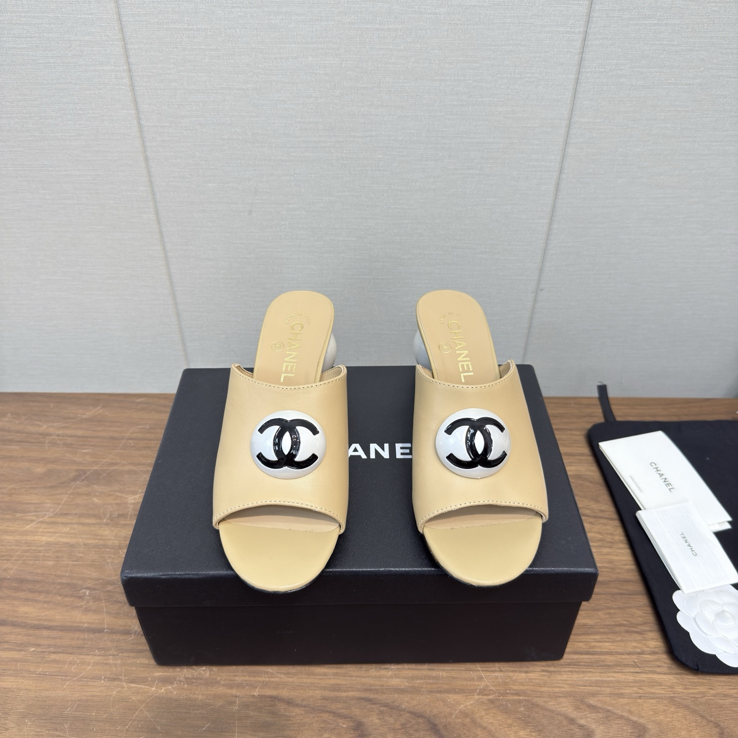 Chanel Slides