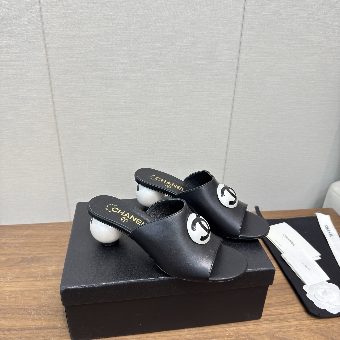 Chanel Slides