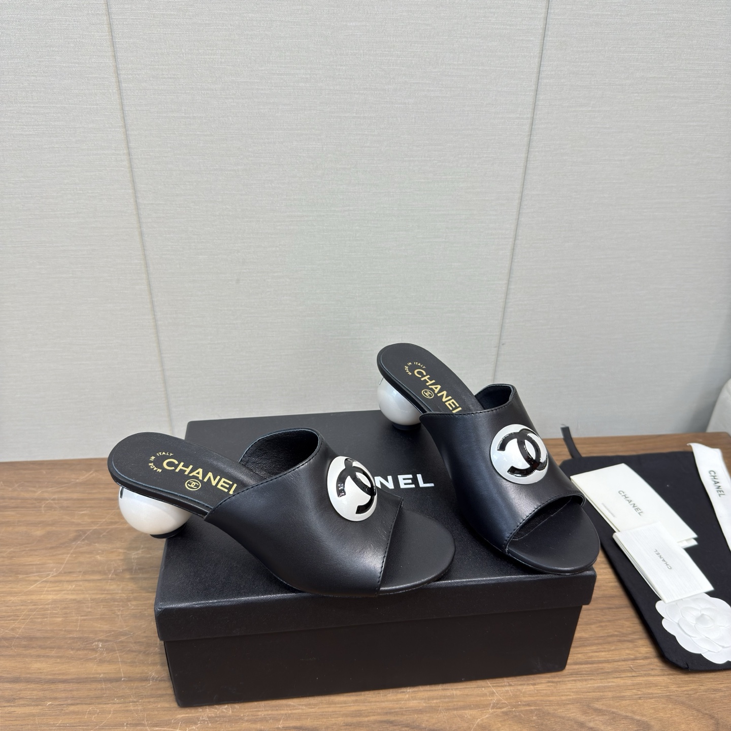 Chanel Slides