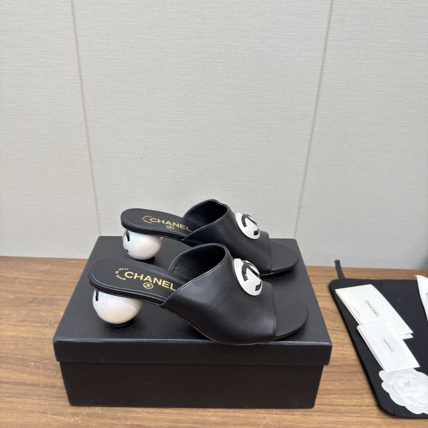 Chanel Slides