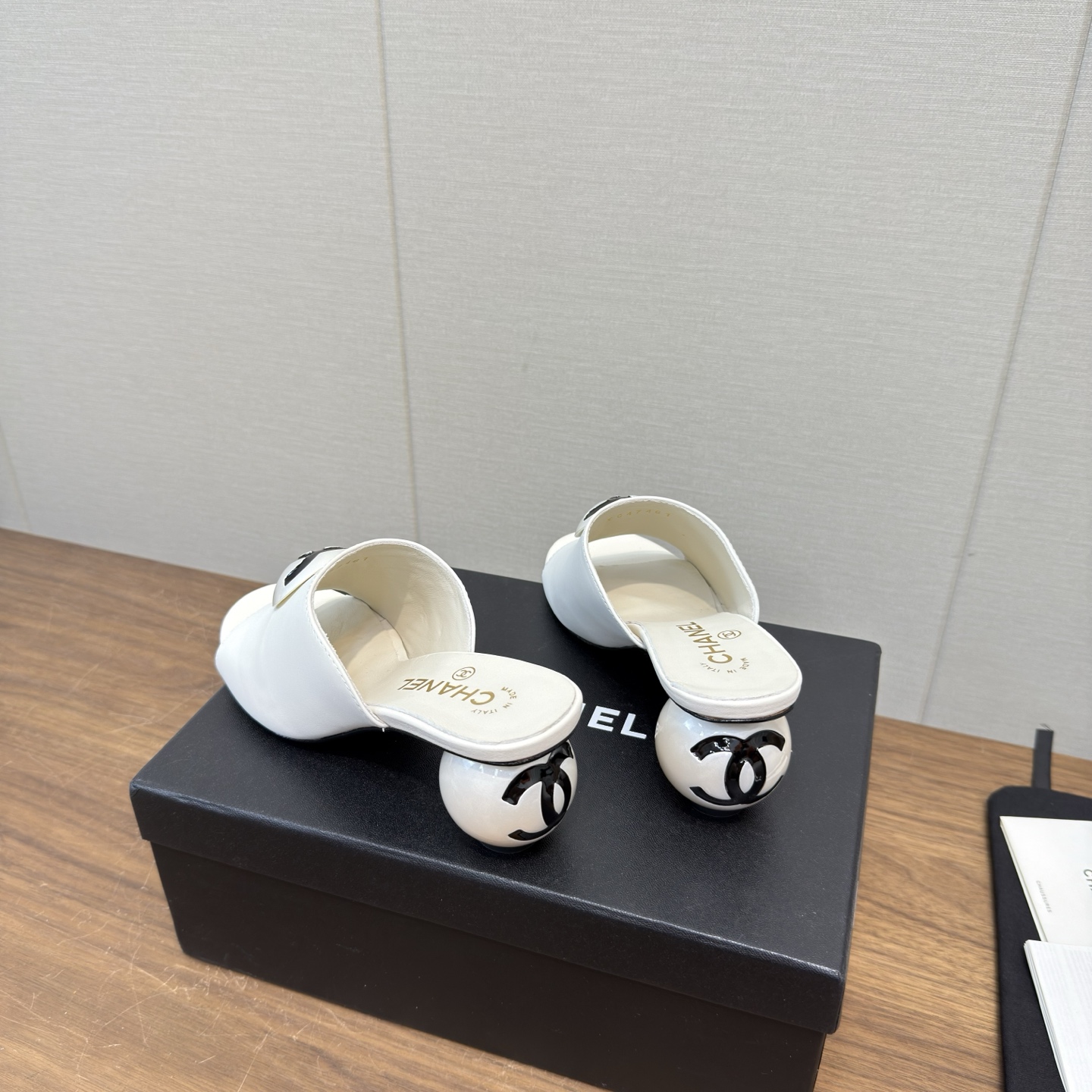 Chanel Slides