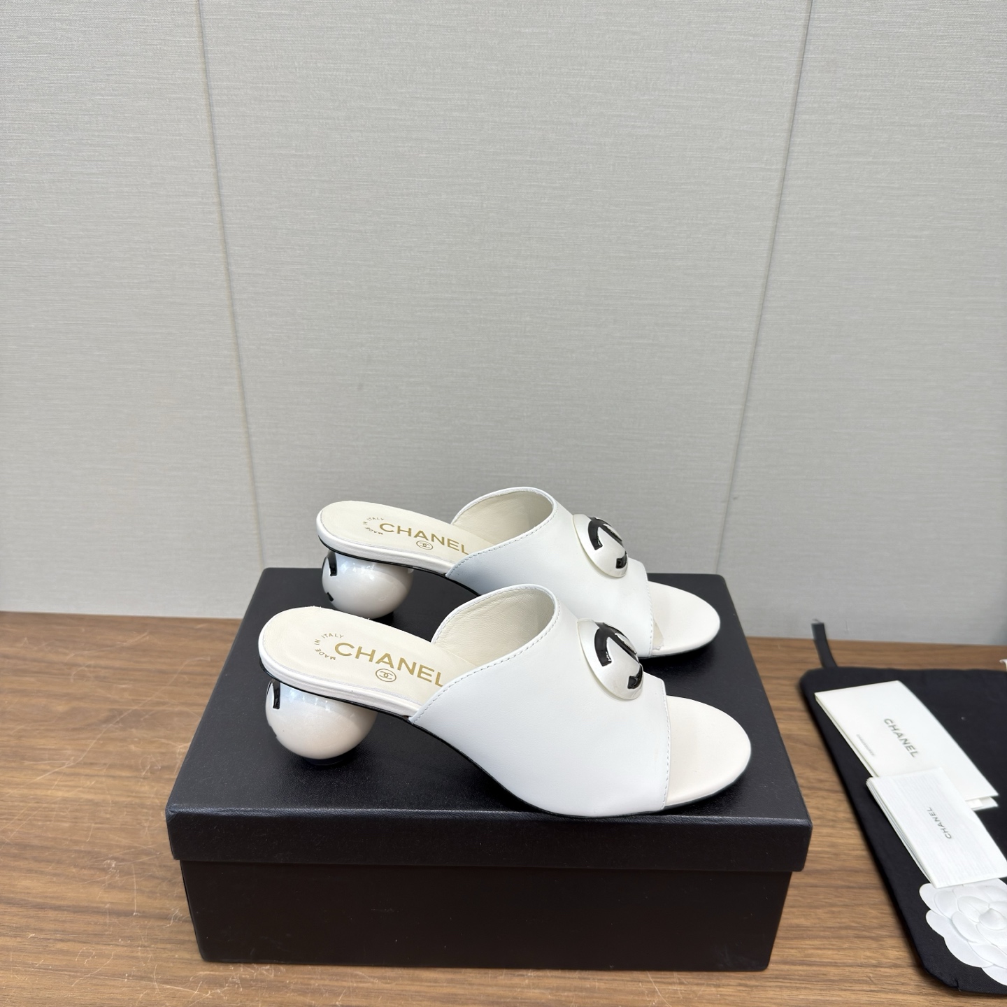 Chanel Slides