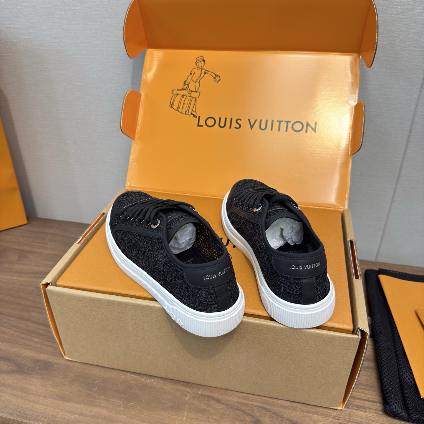 Louis Vuitton Women Shoes