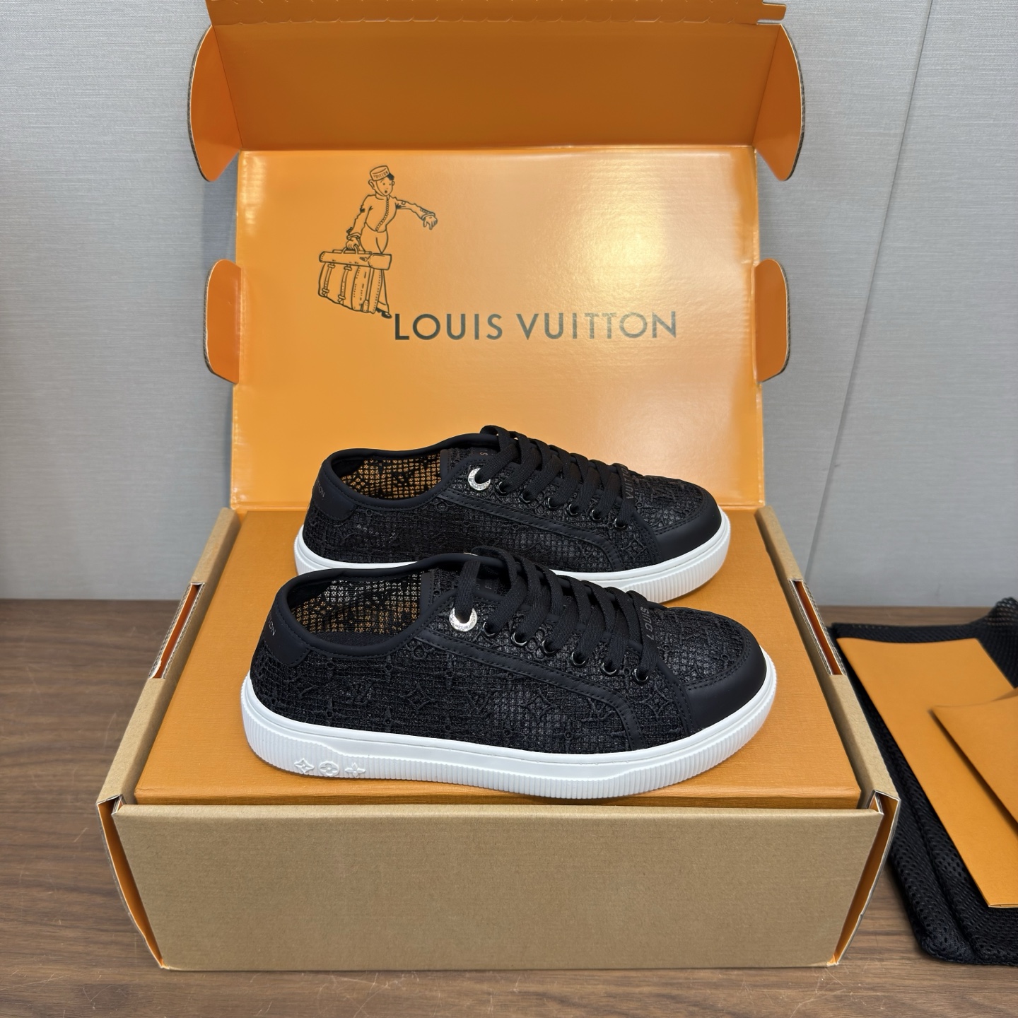 Louis Vuitton Women Shoes