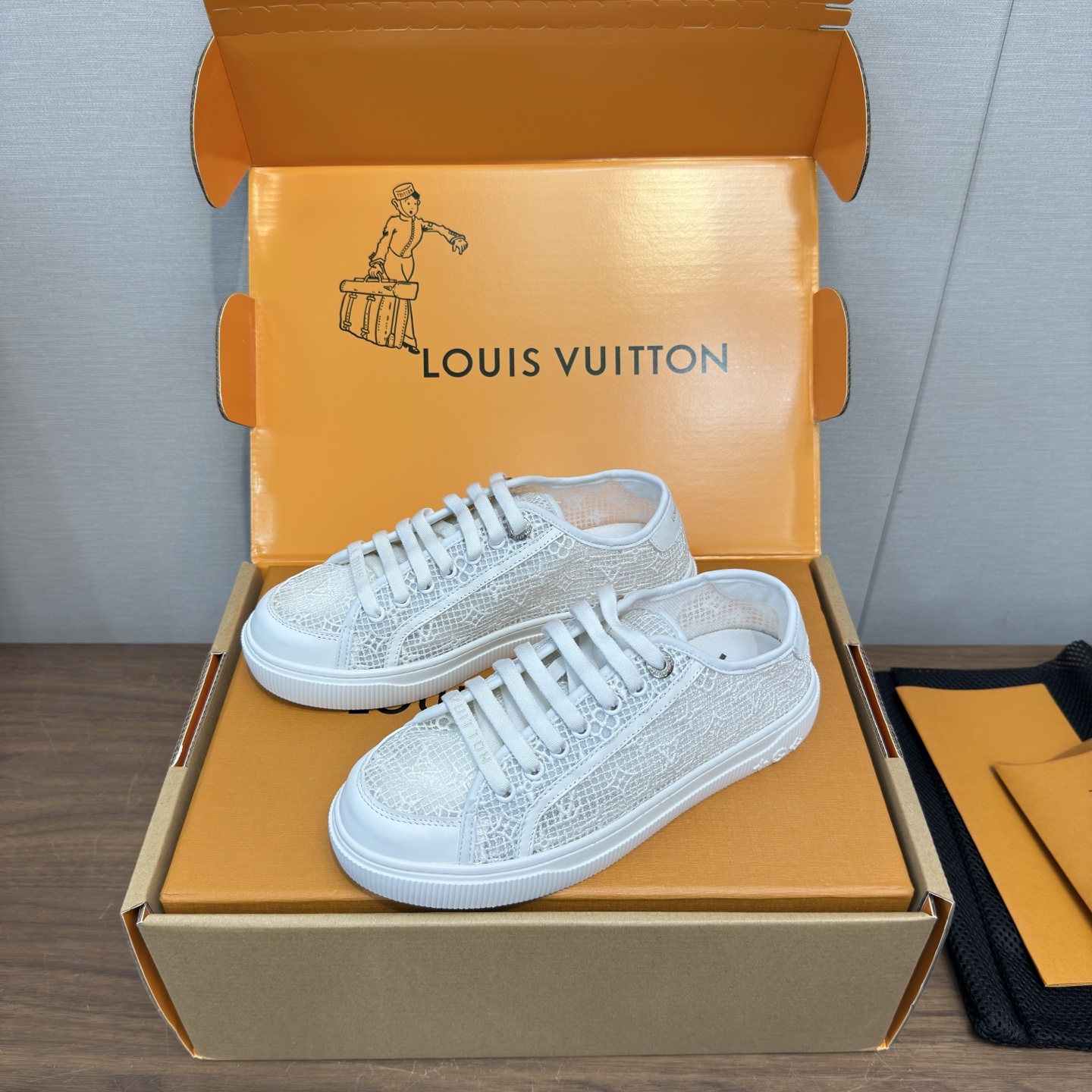 Louis Vuitton Women Shoes