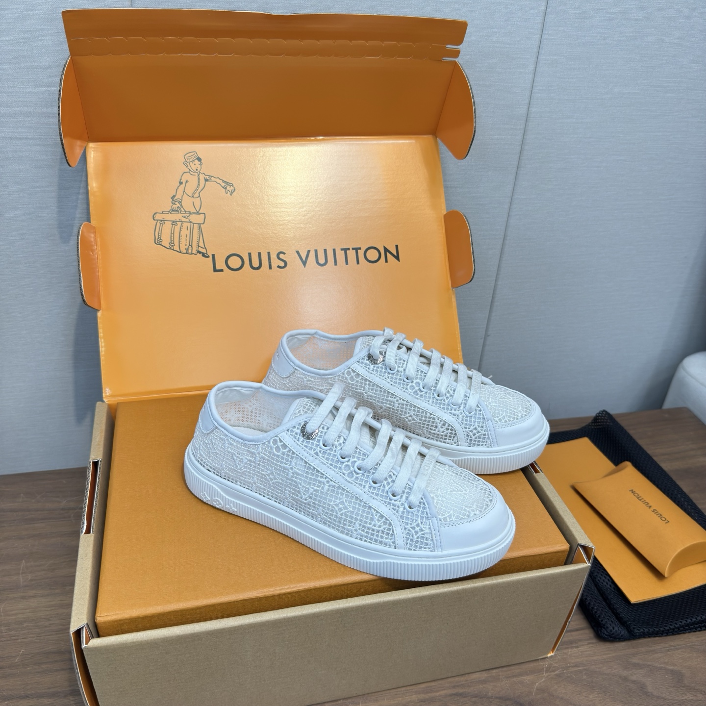 Louis Vuitton Women Shoes