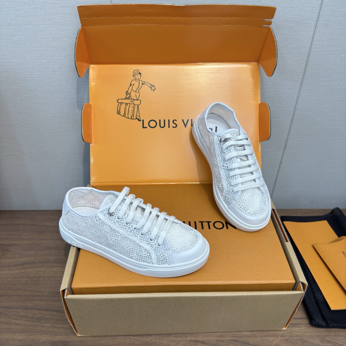 Louis Vuitton Women Shoes