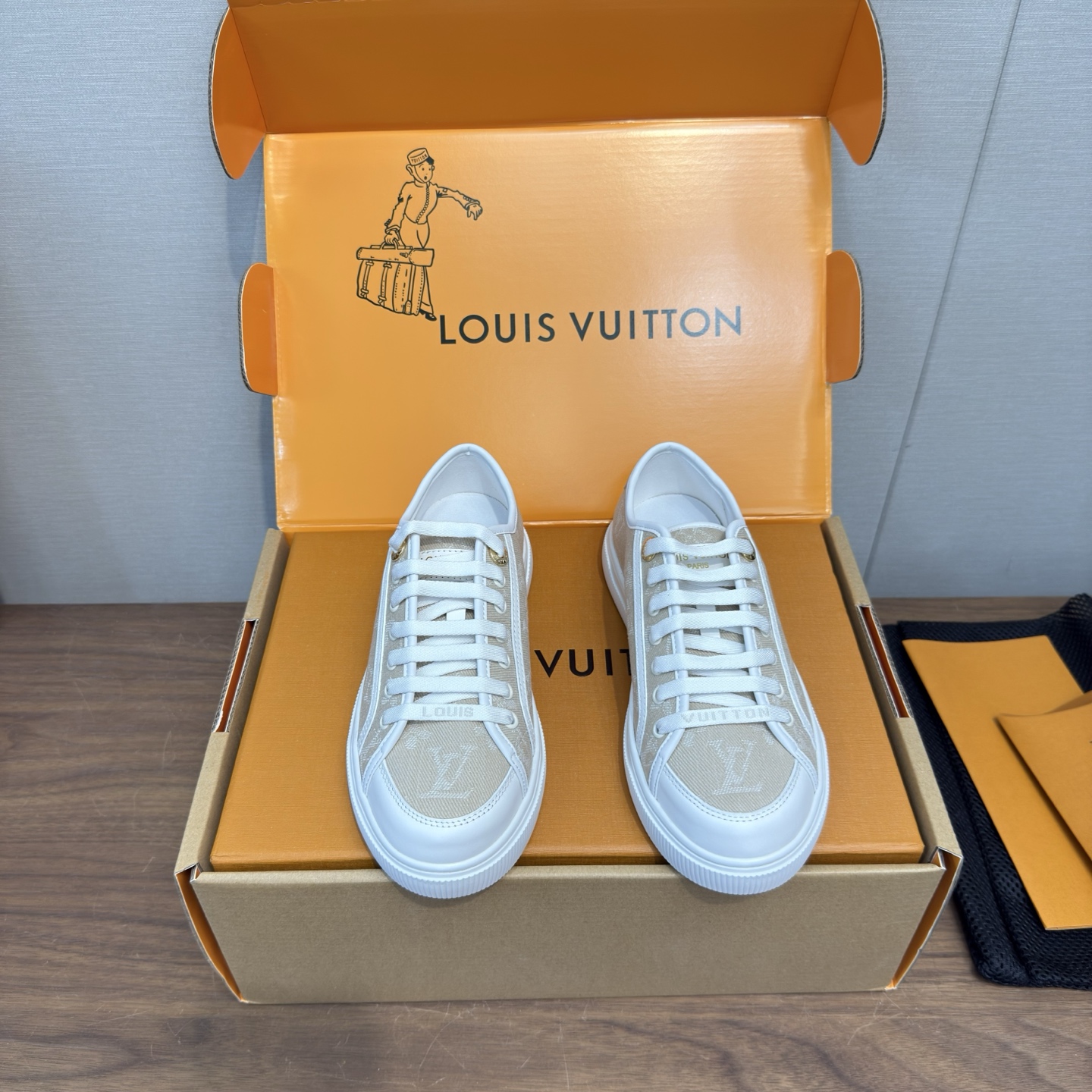 Louis Vuitton Women Shoes
