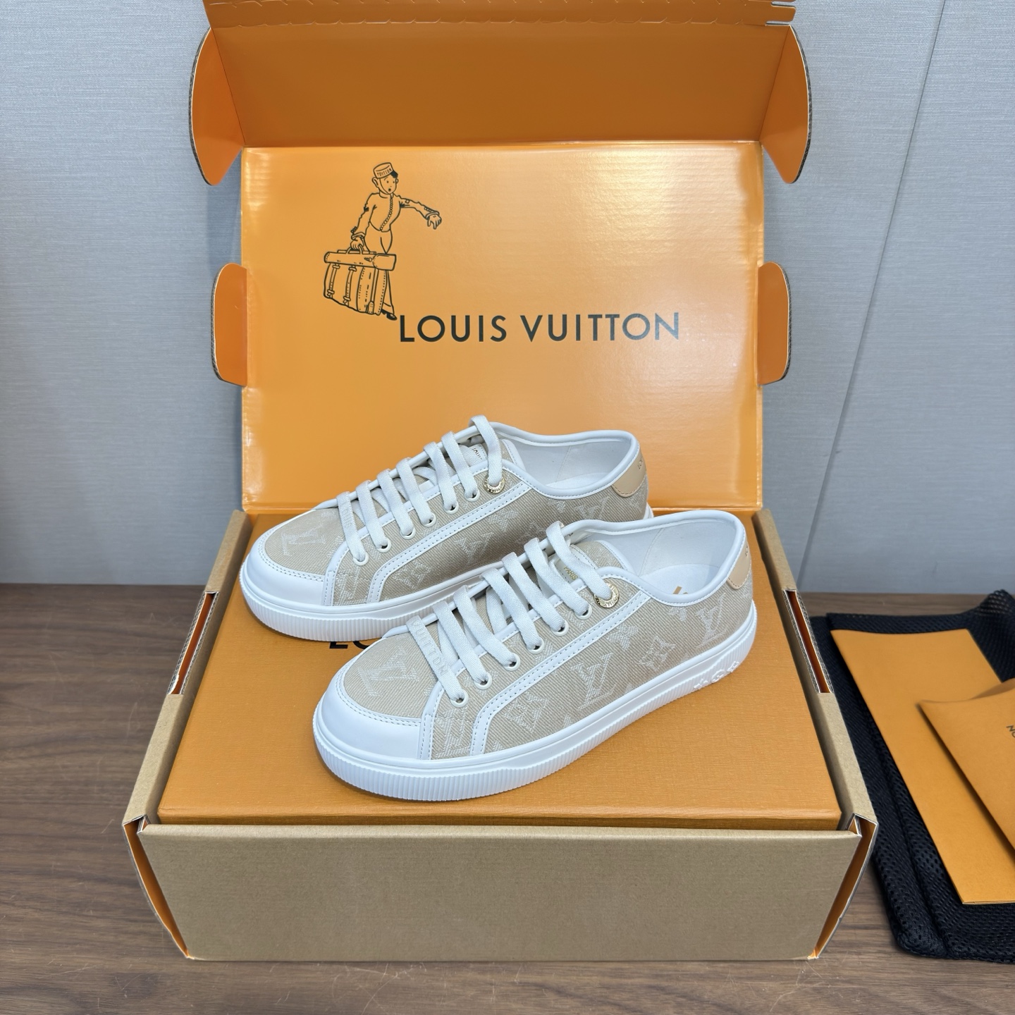 Louis Vuitton Women Shoes