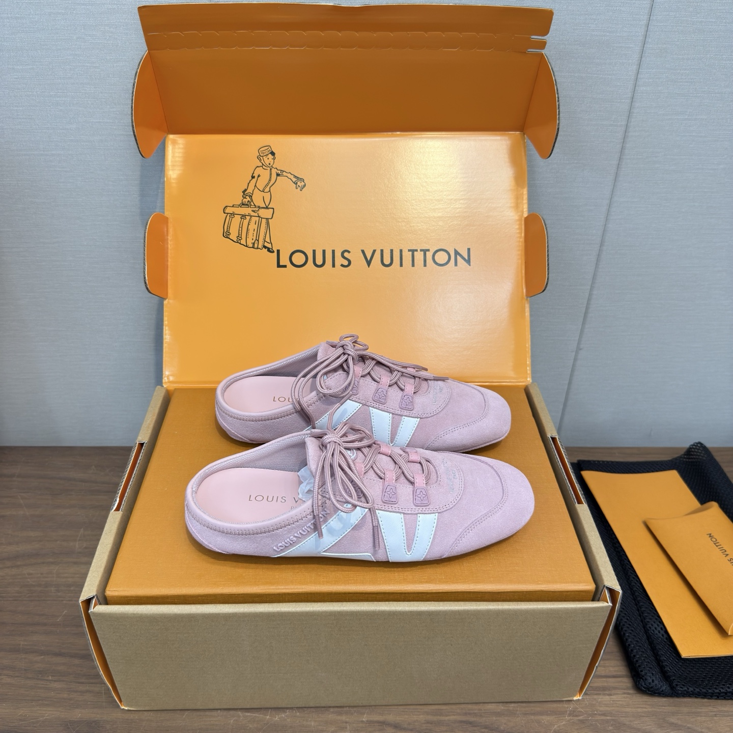 Louis Vuitton Slides