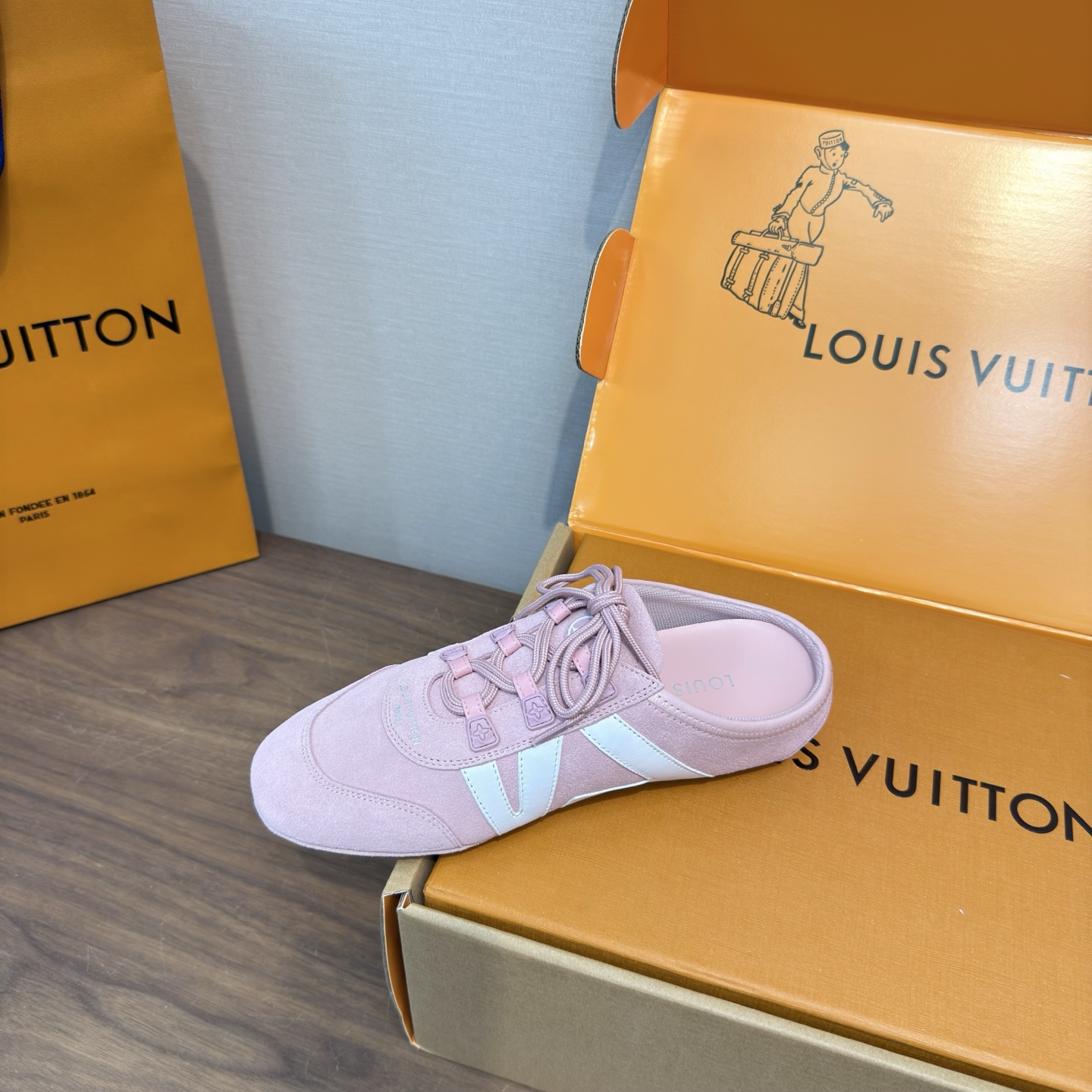 Louis Vuitton Slides