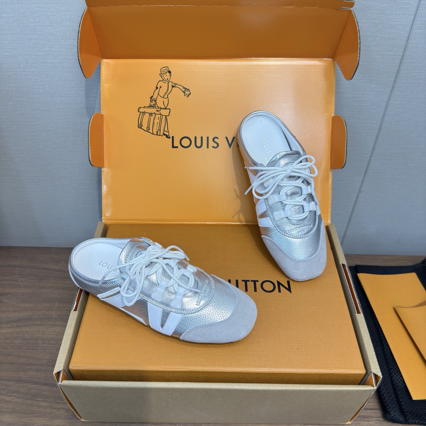 Louis Vuitton Slides