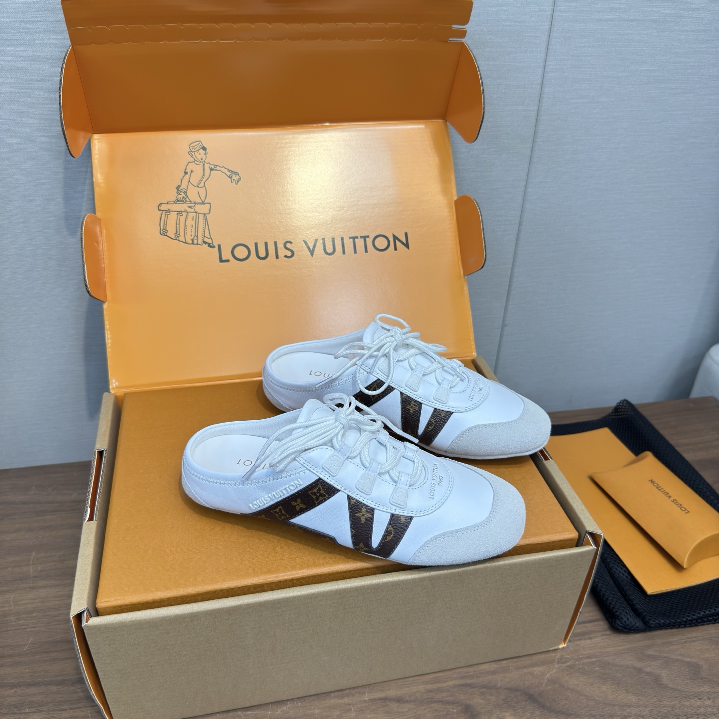 Louis Vuitton Slides