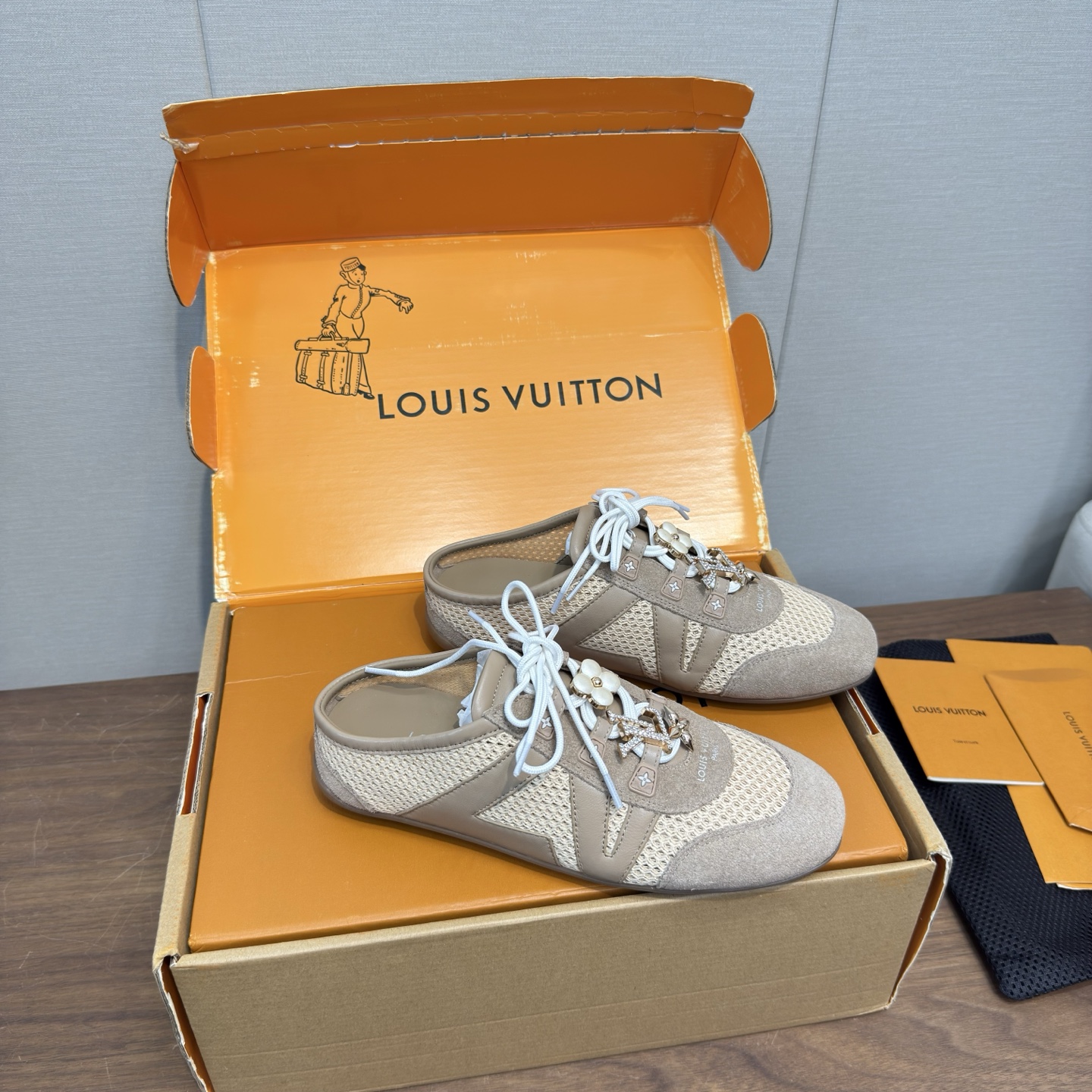 Louis Vuitton Sneakers