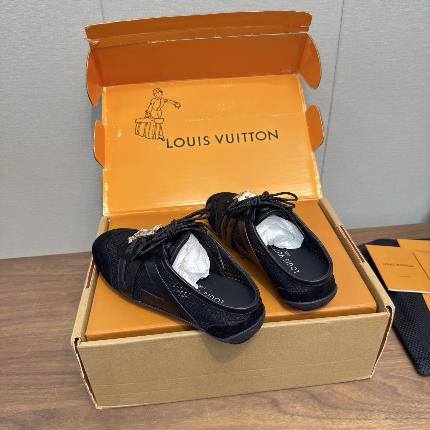 Louis Vuitton Sneakers