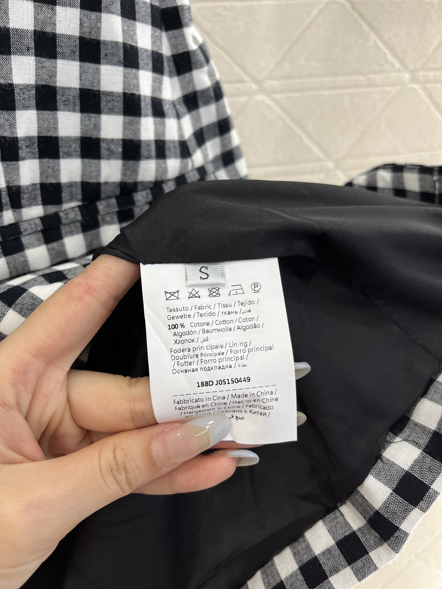 2024 Moschino Women’s Suit: Customized Comfort and Style in Single Size - 图片 9