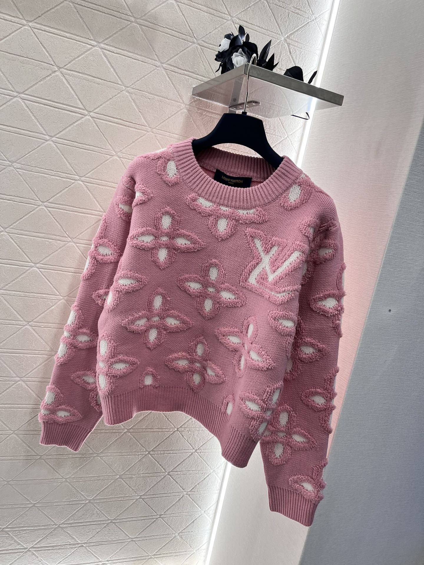 Where to buy fakes
 Louis Vuitton Clothing Knit Sweater Sweatshirts Pink White Knitting Fall/Winter Collection Long Sleeve