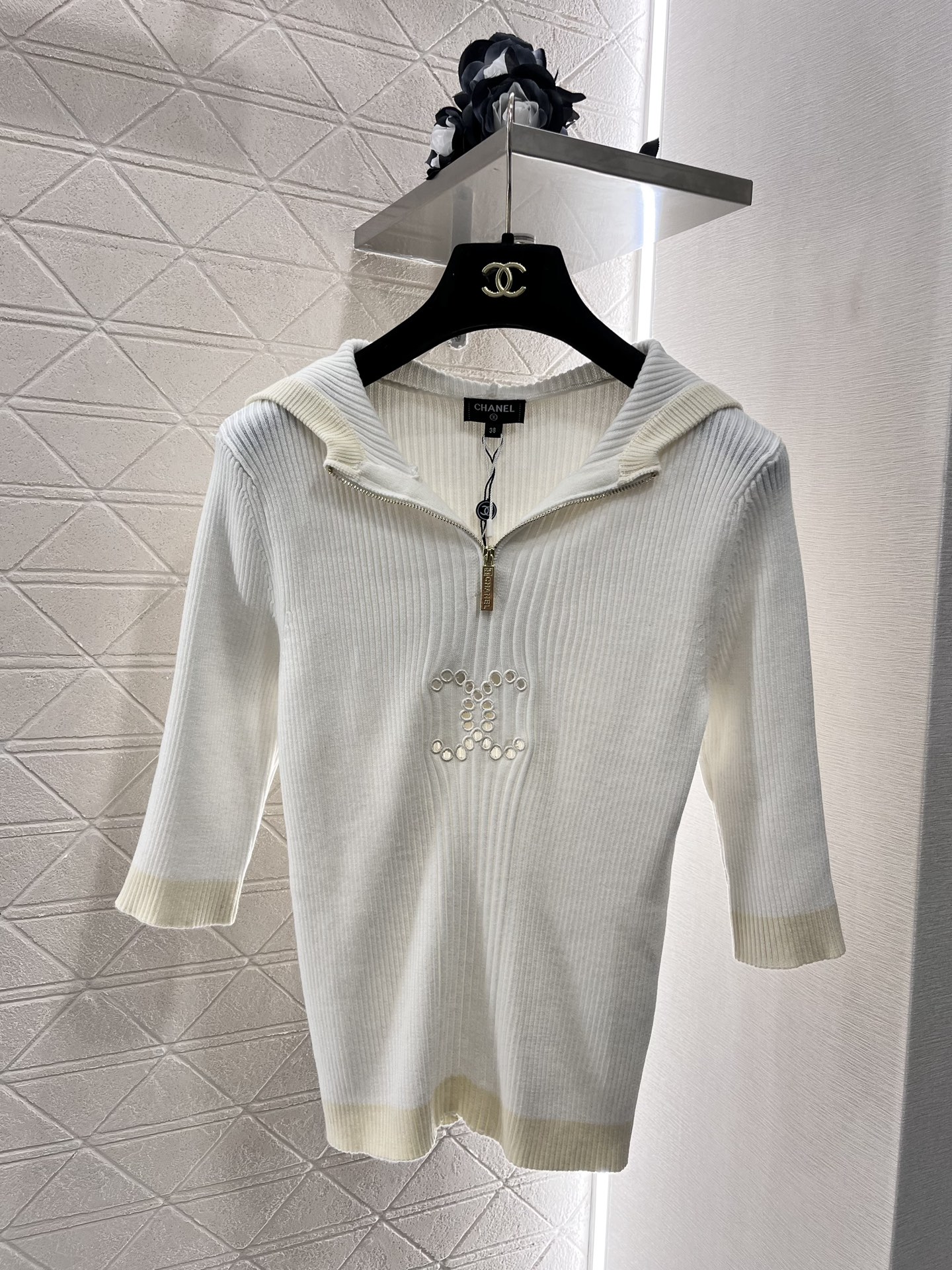 Chanel Ropa Camisas y blusas Trabajo abierto Tejido Lana Colección primavera Blusa con capucha