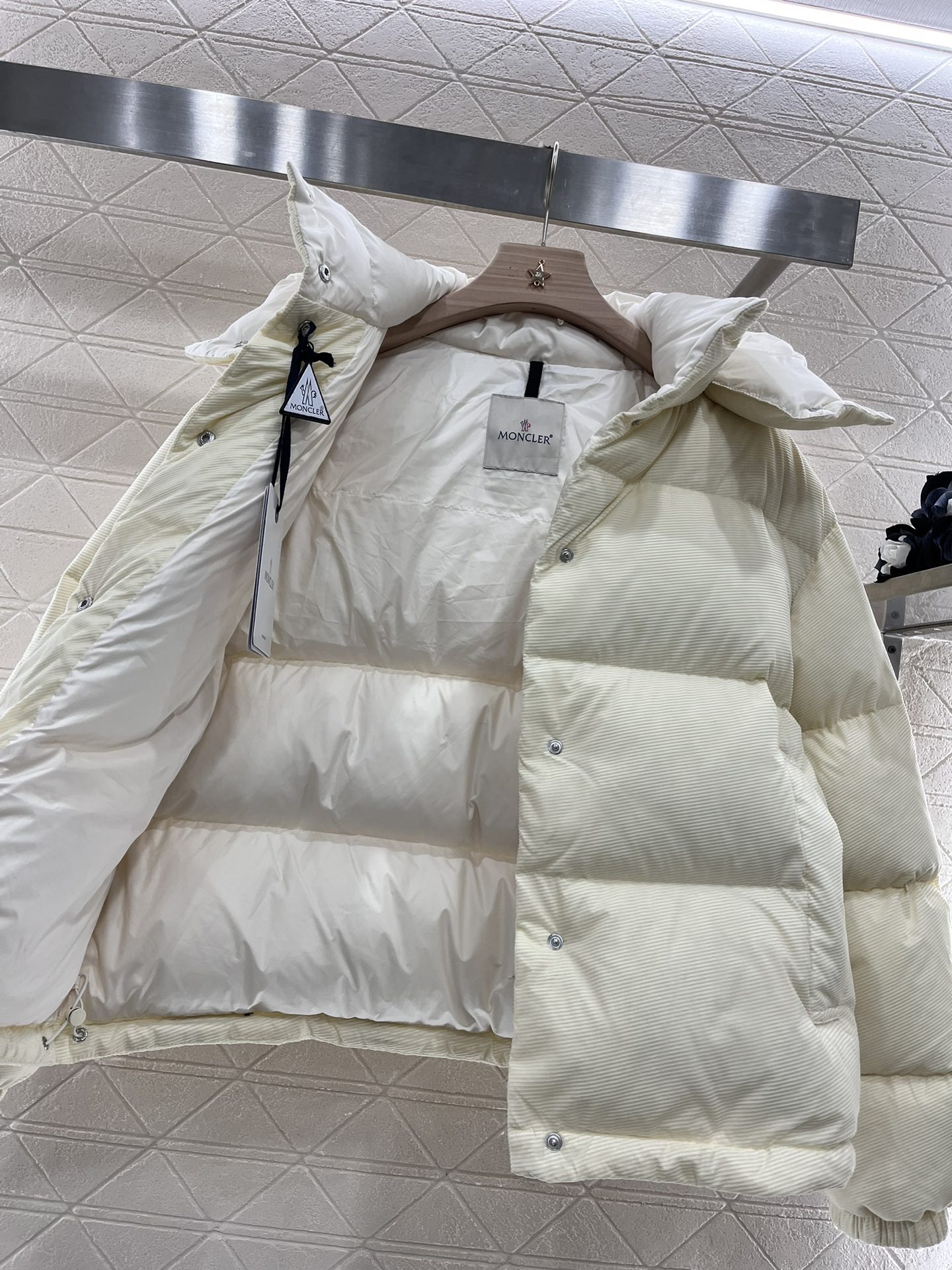 路易威登 Louis Vuitton 高定典藏名品高定成衣时装外套连衣裙衬衫T恤 #7F043269 8