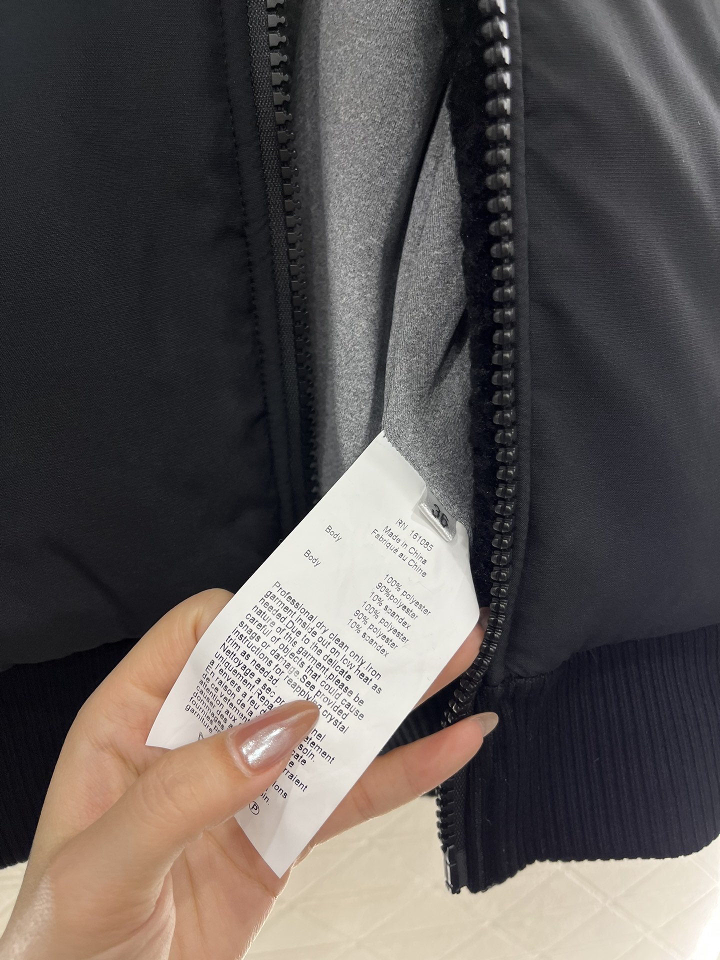 2024 New Female Suit: Luxe Teddy Lamb Material, Two-Way Zipper Jacket & Bold Design - 图片 9
