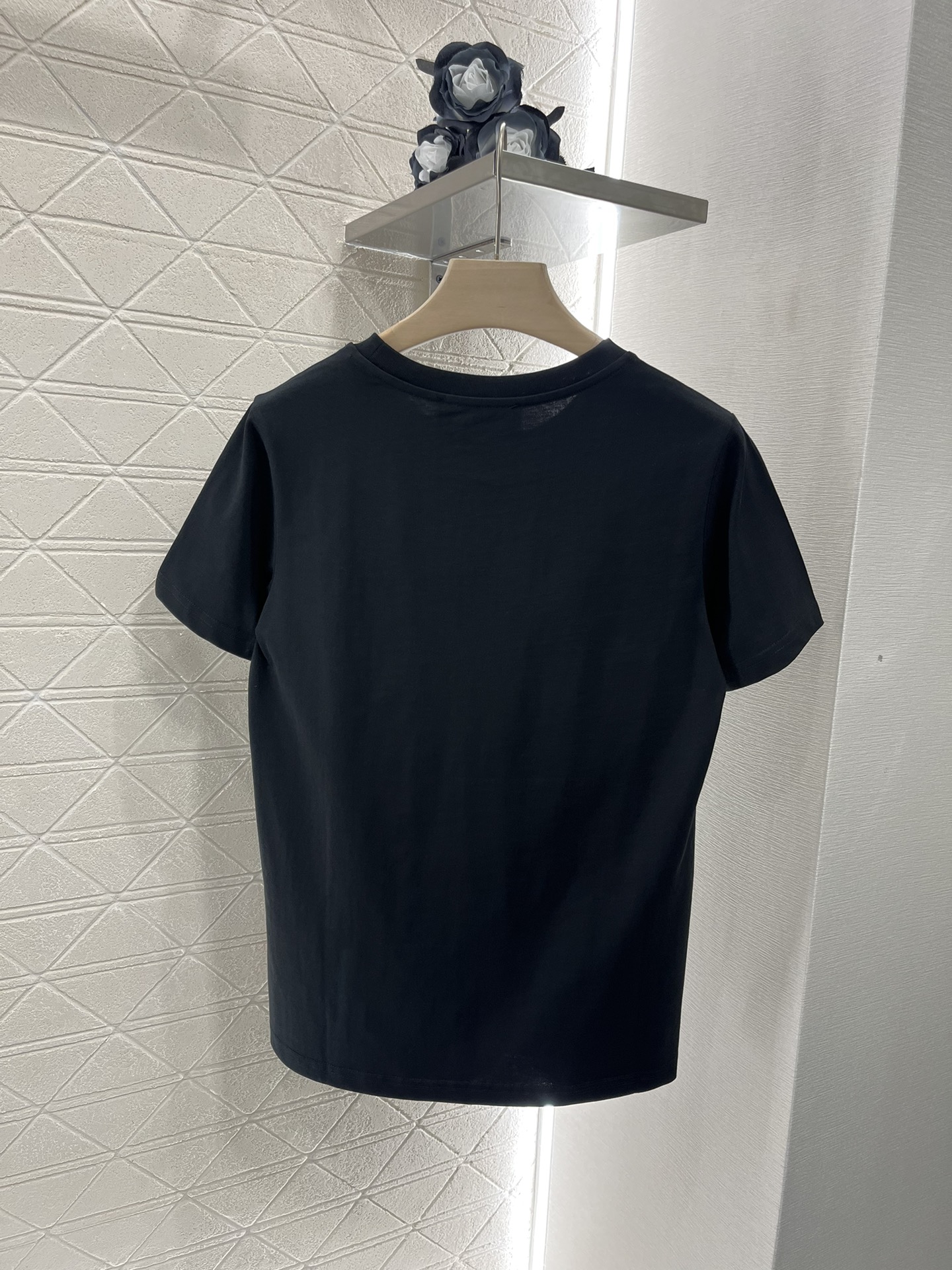 Moschino 2025 New Product: Embroidery Tee with Bear Letters, High Street Fashion - 图片 2
