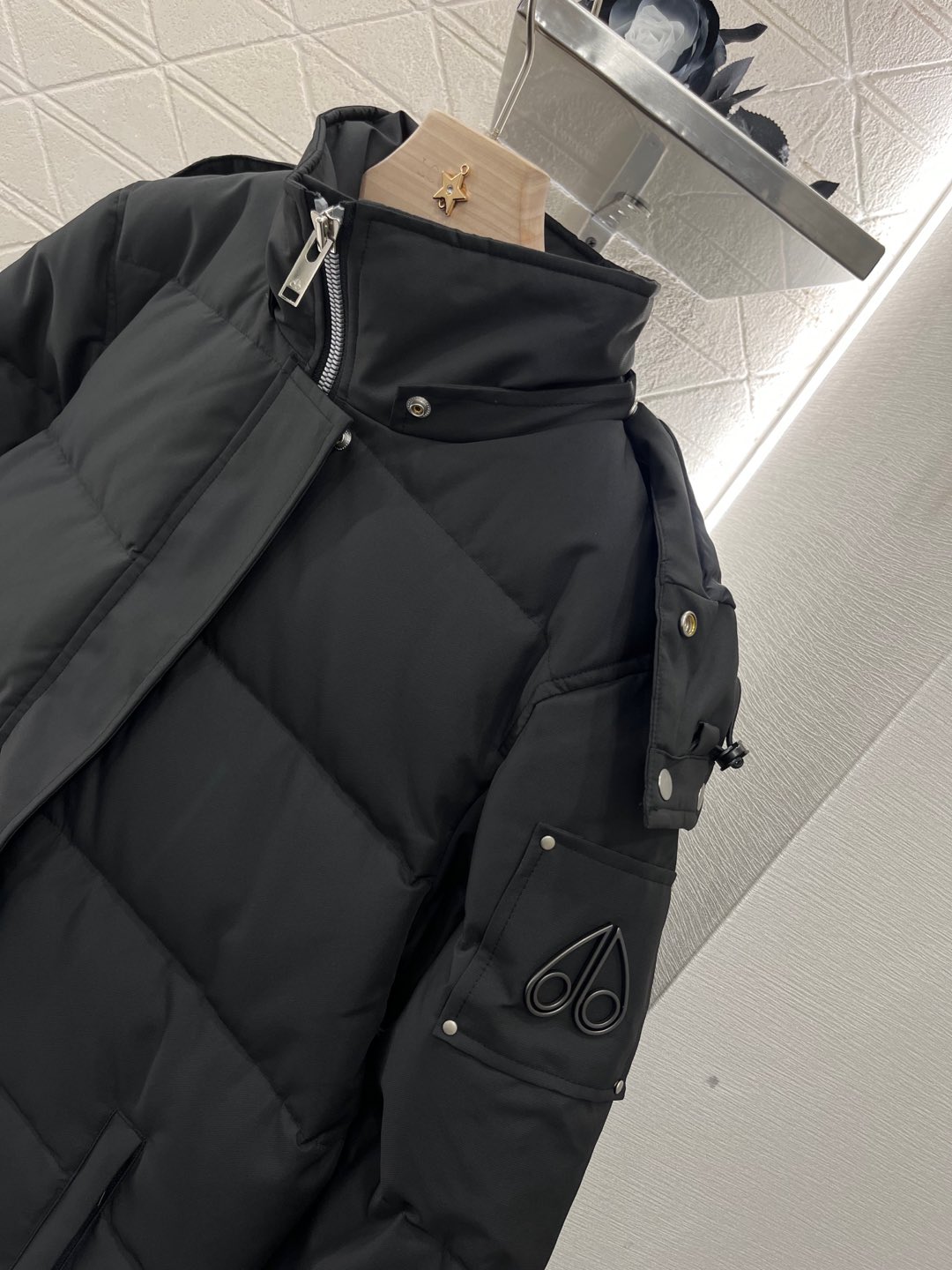2025 Mooseknuckle Single-Size Female Suit: Customizable, Warm, Stylish, and Dustproof - 图片 6