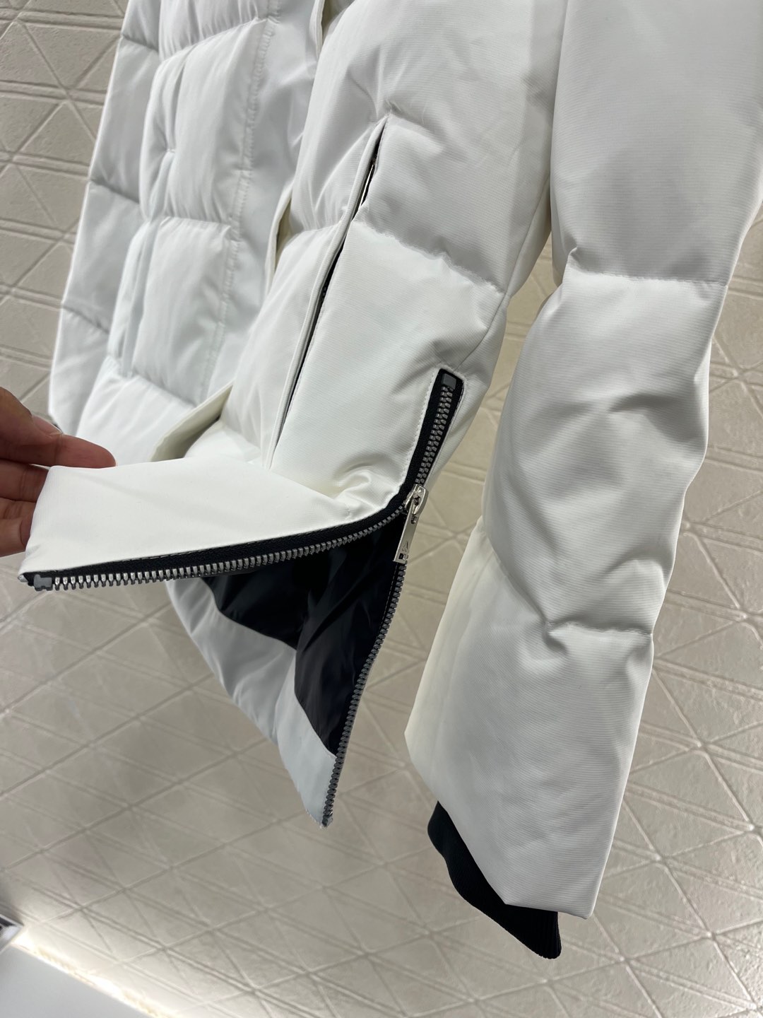 2025 New Mooseknuckle Single-Size Female Suit with Customized Design - 图片 7