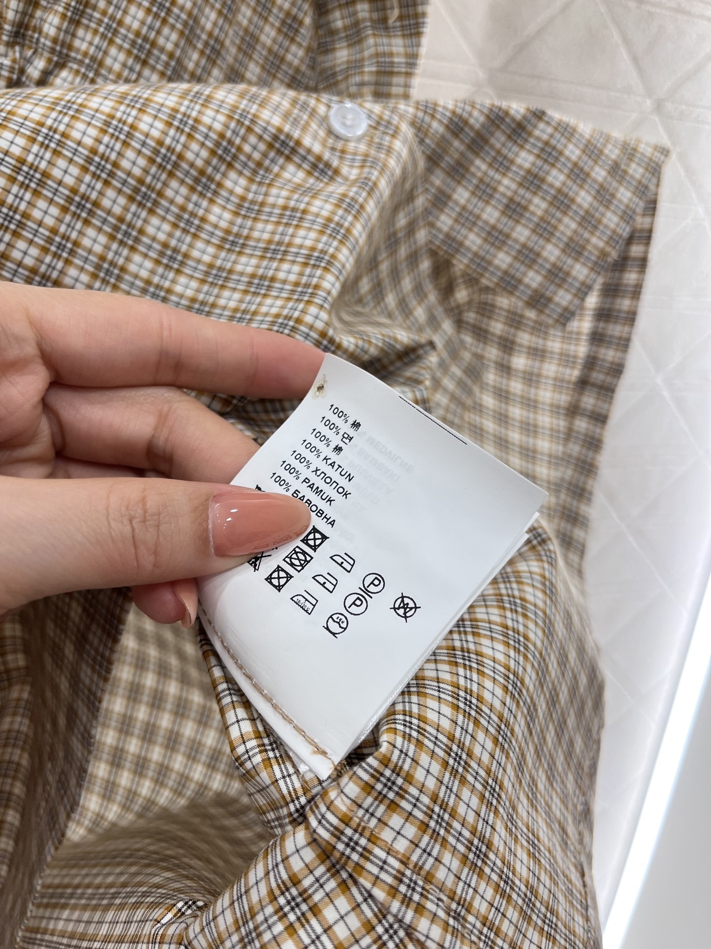 ♥Miumi*♥2025新品上架
  格纹短袖衬衫连衣裙
定制YB斜纹全棉材质 柔软亲肤 舒适不易皱 短