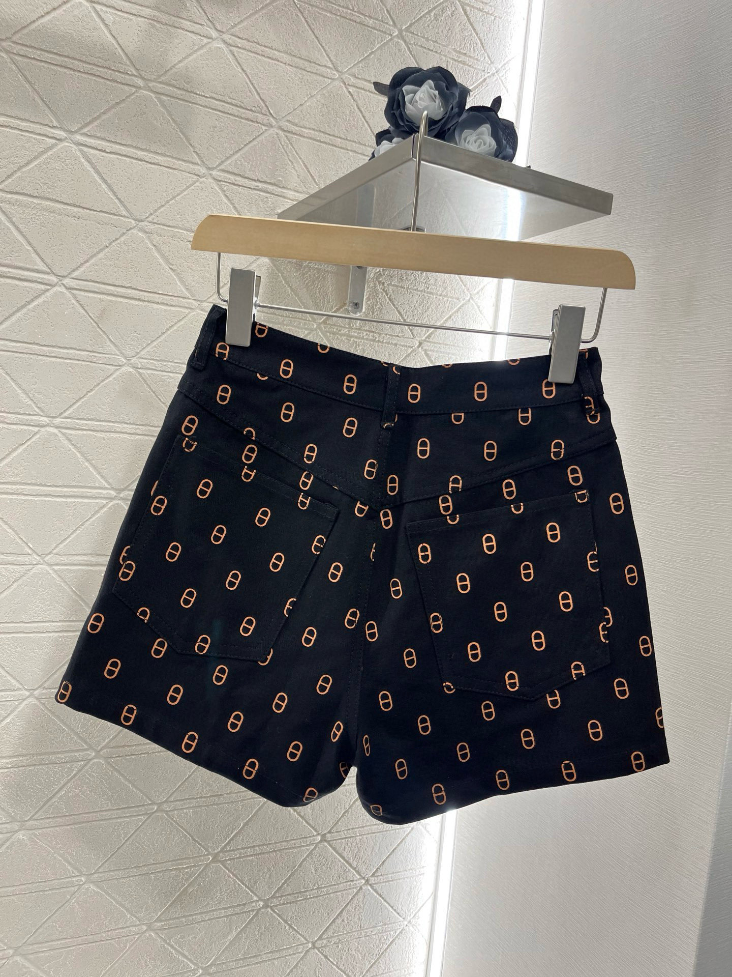 2025 Original Hard-Core Women’s Cowboy Jacket Suit with Custom Details - 图片 2