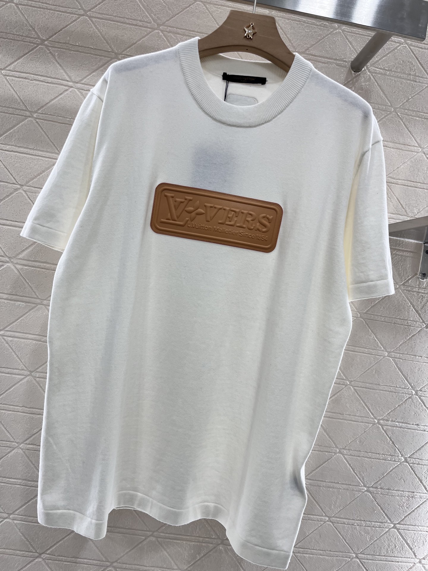 ♥Louis Vuitto*♥2025新品上架
     皮牌全棉针织𝑇𝑒𝑒
定制YB原生全棉纱线织造 