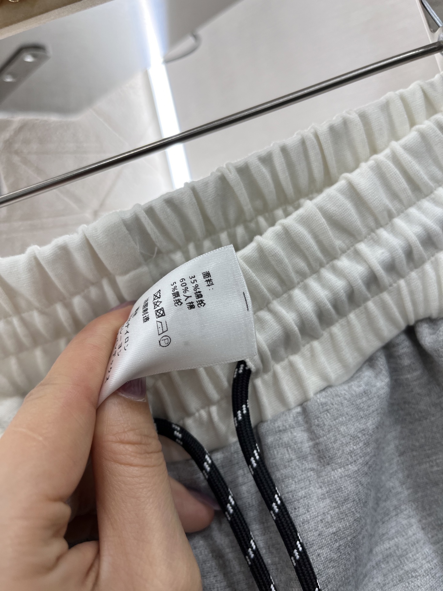 ♥Celin*♥2025新品上架
    抽绳刺绣阔腿裤
定制YB原生全棉材质 柔软舒适 亲肤透气性更好