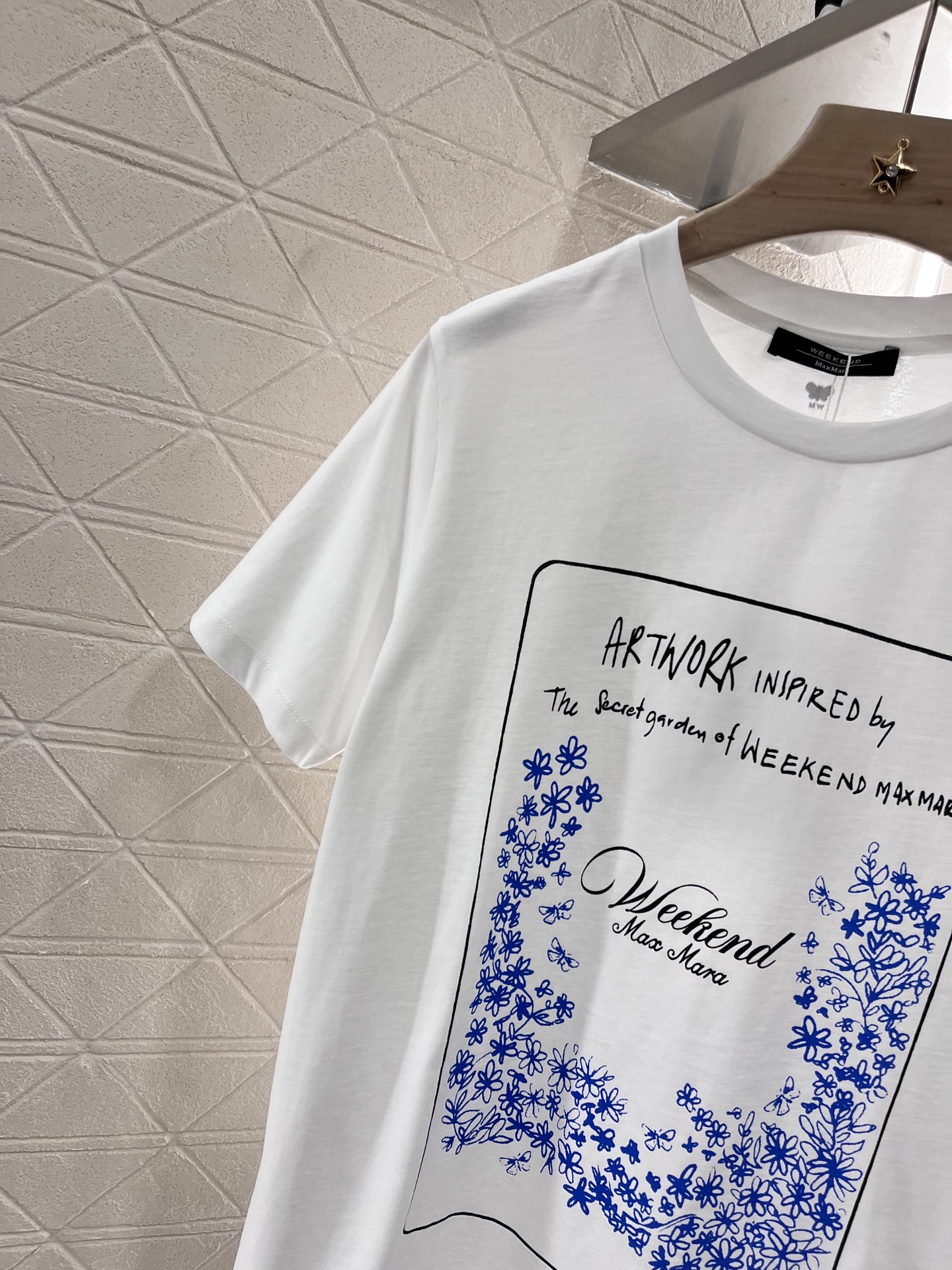 ♥MaxMar*♥2025新品上架
        圆领印花𝑇𝑒𝑒
定制YB原生全棉材质 透气舒适 质感