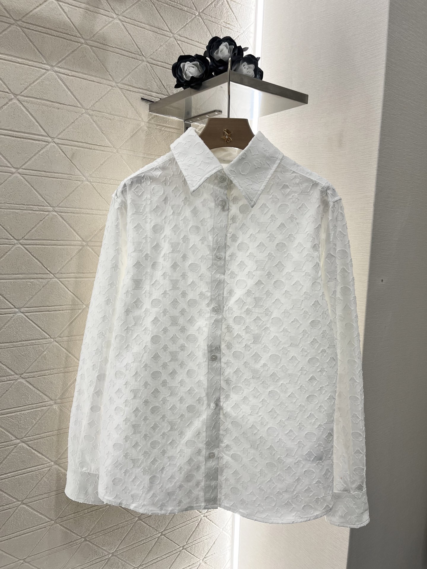 ♥Louis Vuitto*♥2025新品上架
     提花衬衫半裙套装
定制YB斜纹全棉材质 提花工