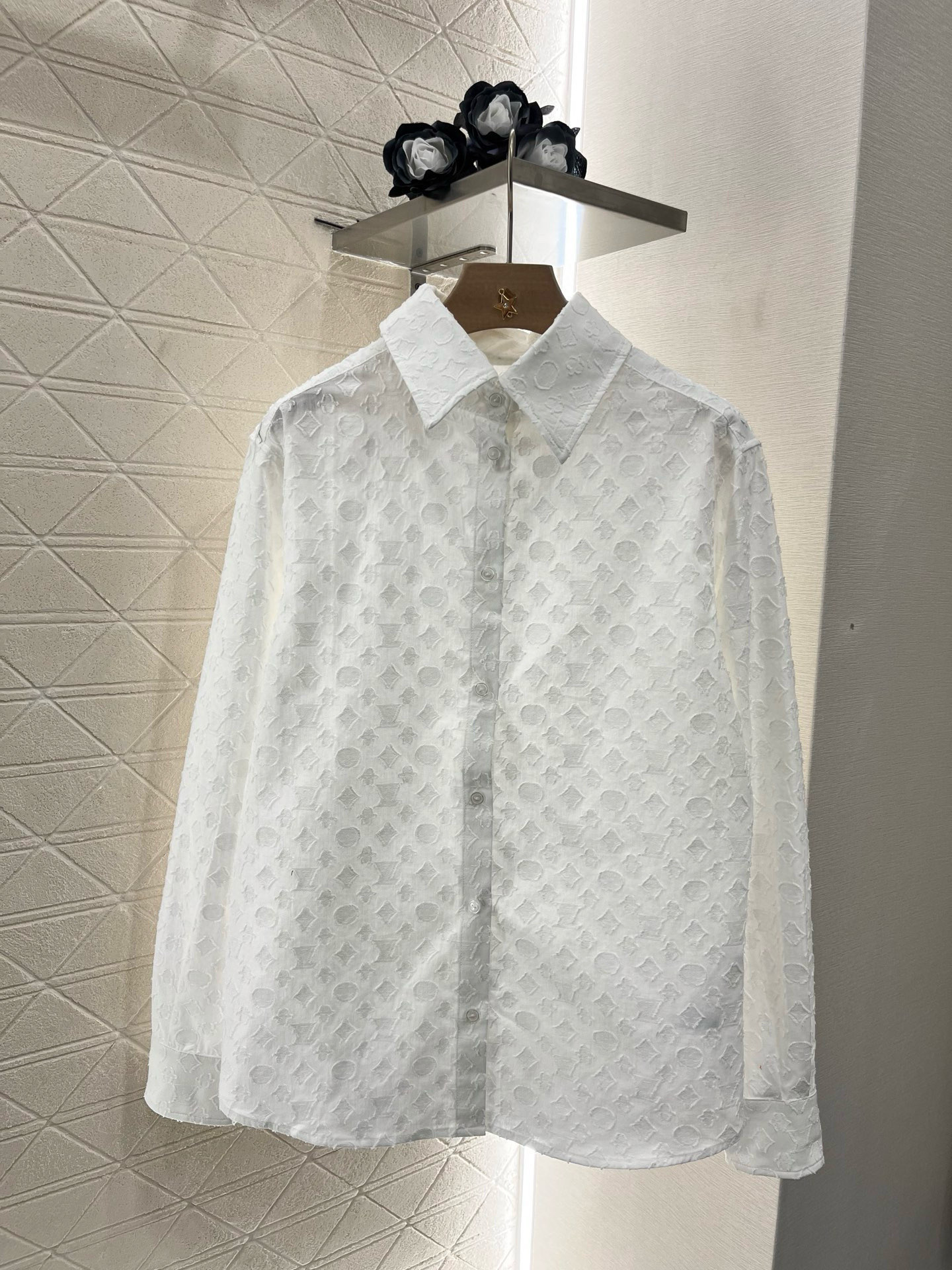 ♥Louis Vuitto*♥2025新品上架
     提花衬衫半裙套装
定制YB斜纹全棉材质 提花工