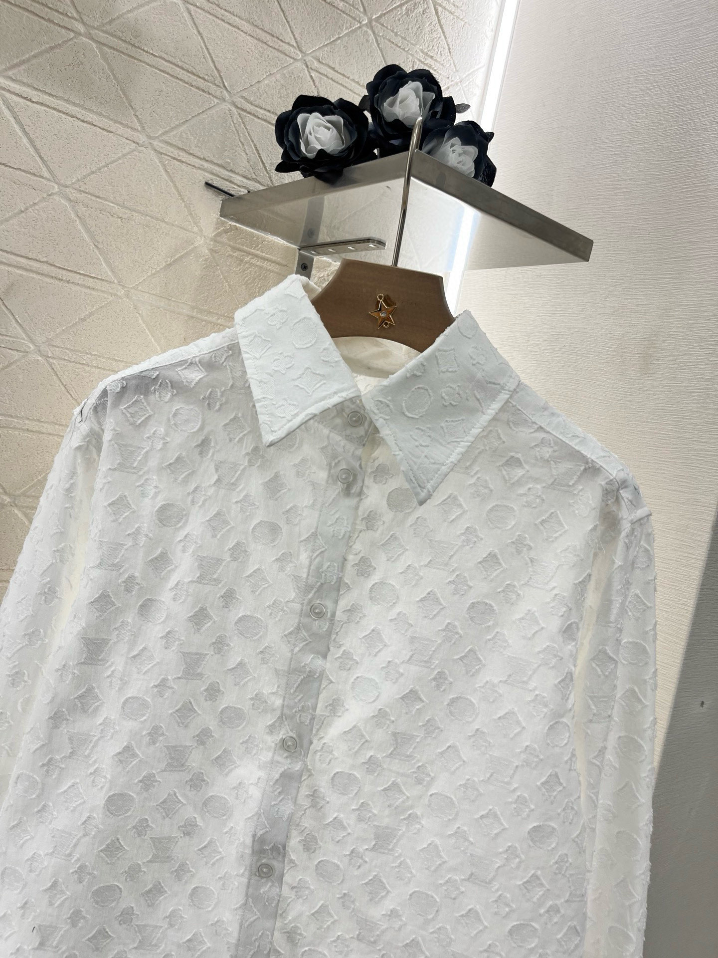 ♥Louis Vuitto*♥2025新品上架
     提花衬衫半裙套装
定制YB斜纹全棉材质 提花工