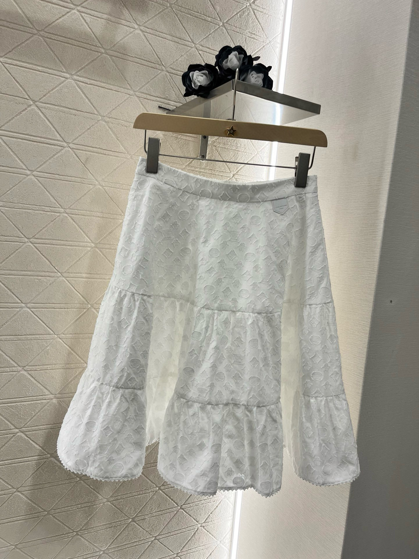 ♥Louis Vuitto*♥2025新品上架
     提花衬衫半裙套装
定制YB斜纹全棉材质 提花工