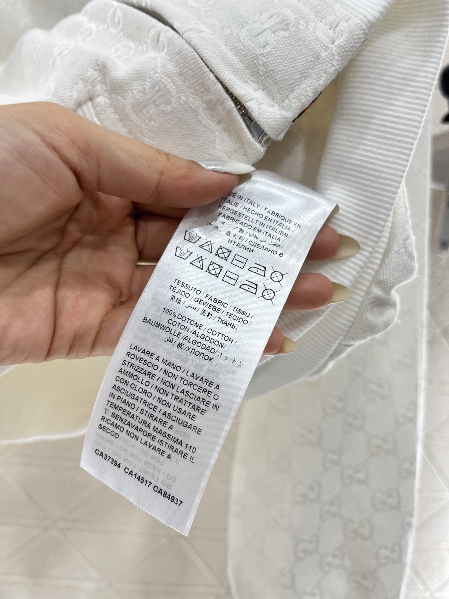 ♥Gucc*♥2025新品上架
 提花夹克外套长裤套装
定制YB进口提花材质 质感高级 品相十足 夹克外