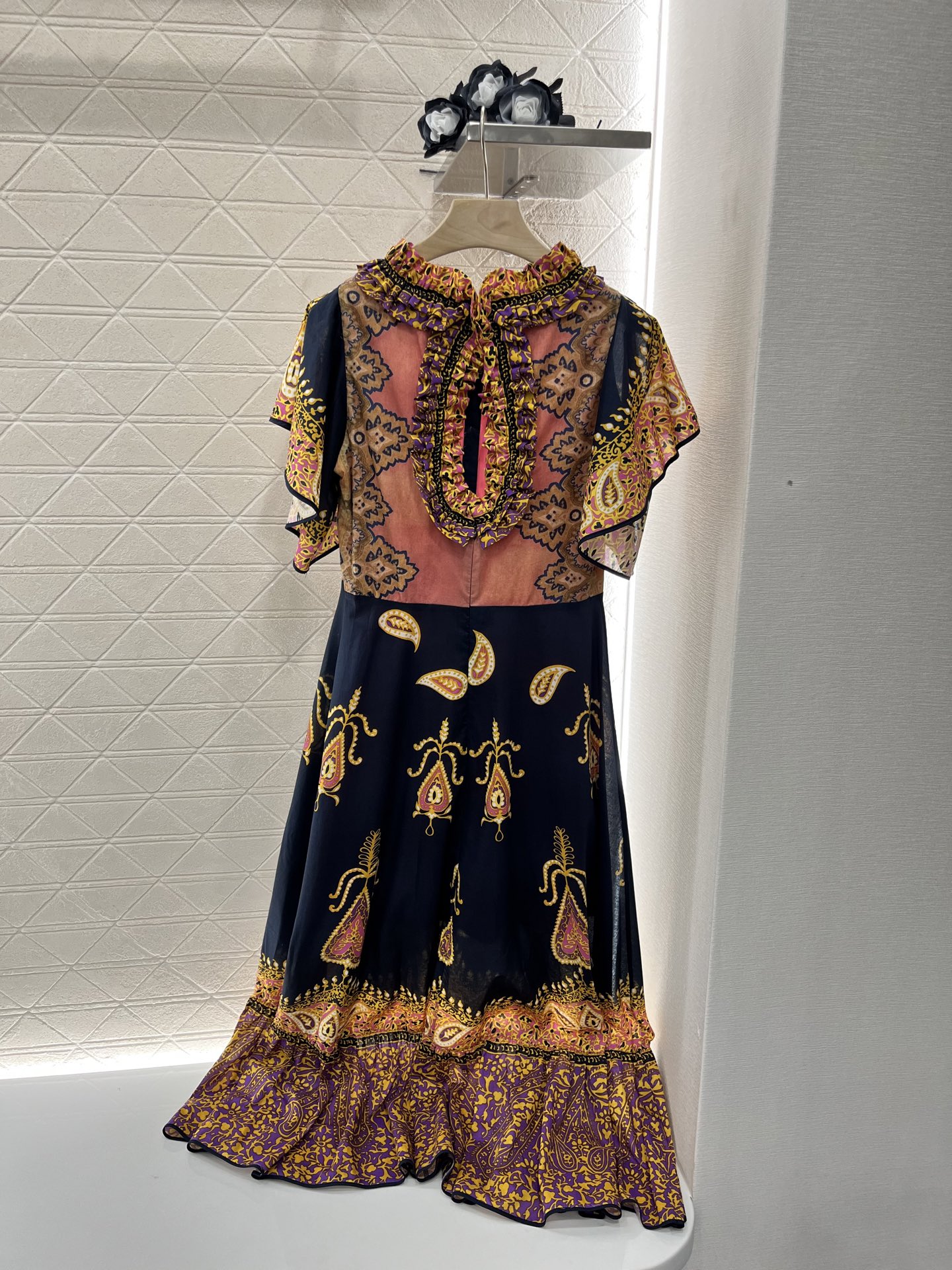 ♥Valentin*♥2025新品上架
      印花宫廷连衣裙
定制YB进口斜纹稠材质 质感透气 光