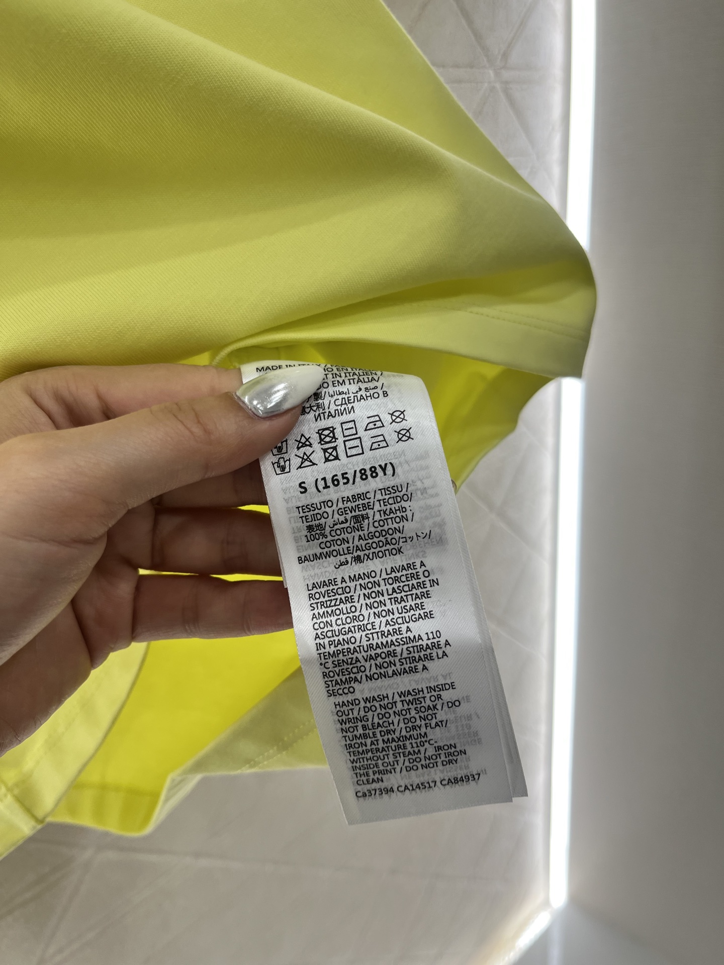 ♥Gucc*♥2025新品上架
      印花圆领𝑇𝑒𝑒
定制YB原生全棉材质 透气舒适 质感十足 宽