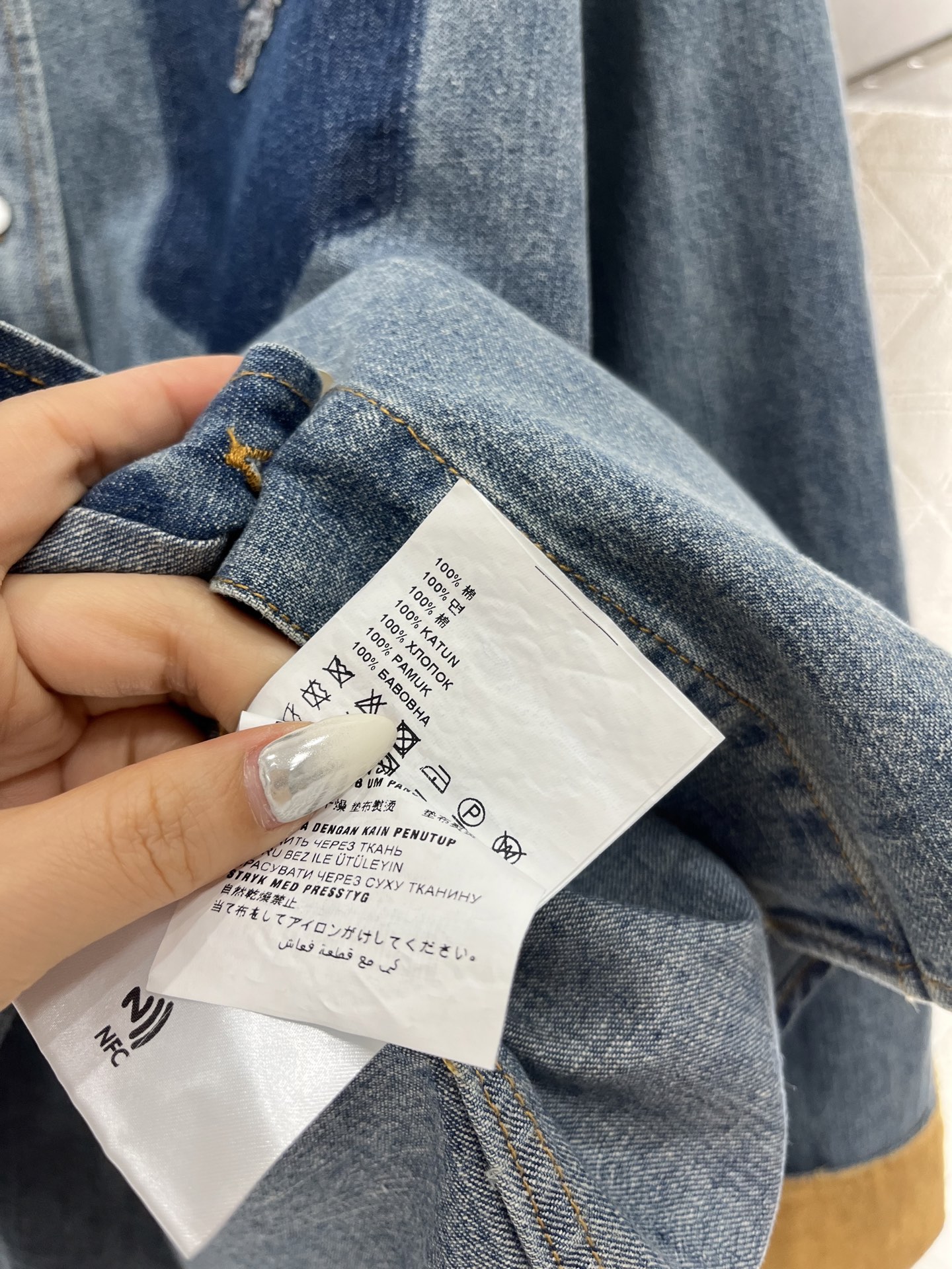 ♥Miumi*♥2025新品上架
 复古水洗衬衫牛仔长裤套装
定制YB斜纹全棉牛仔材质 质感十足 水洗做