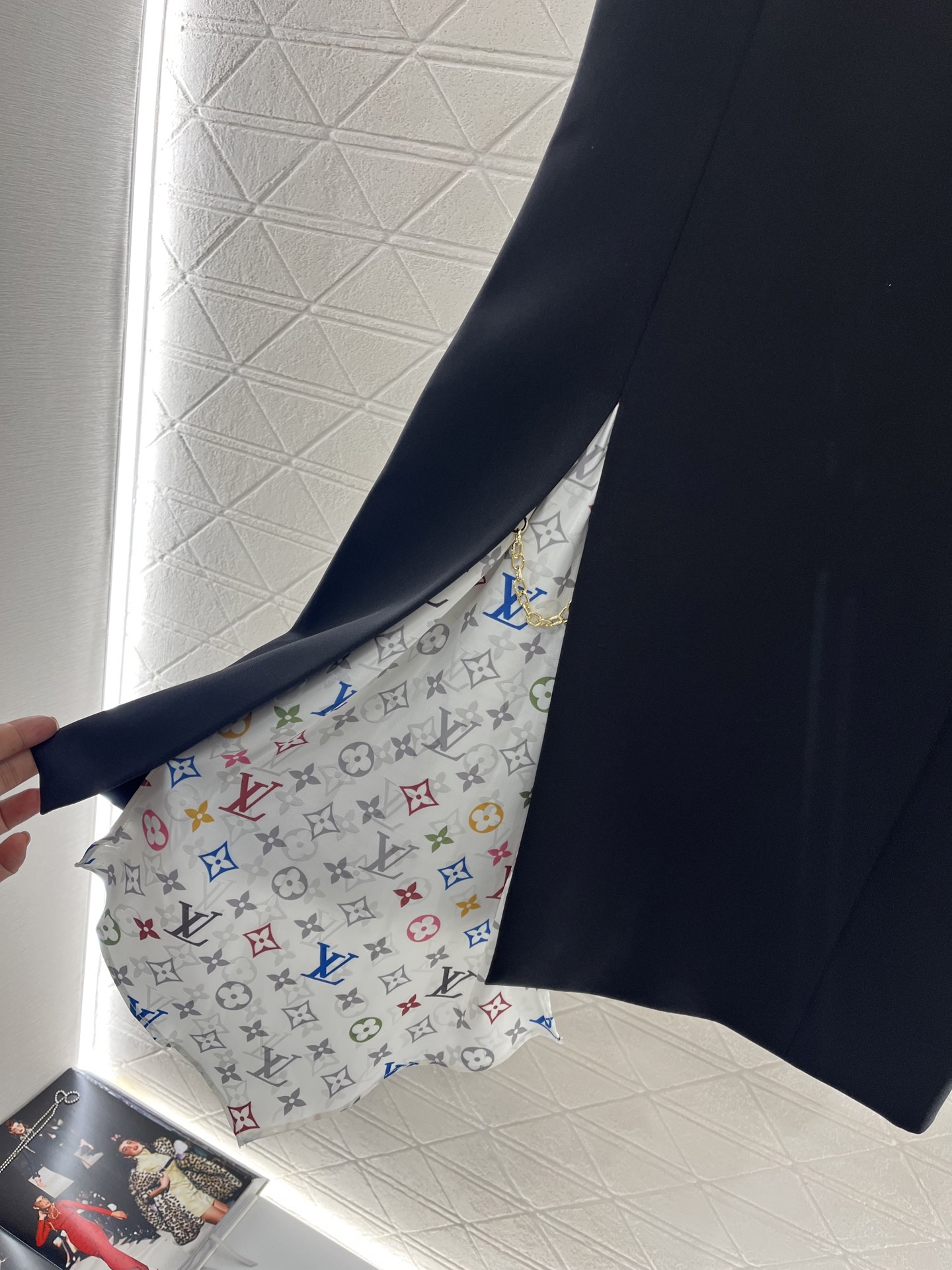 ♥Louis Vuutto*♥2025新品上架
    拼接醋酸连衣裙
定制YB进口醋酸材质 质感光泽 