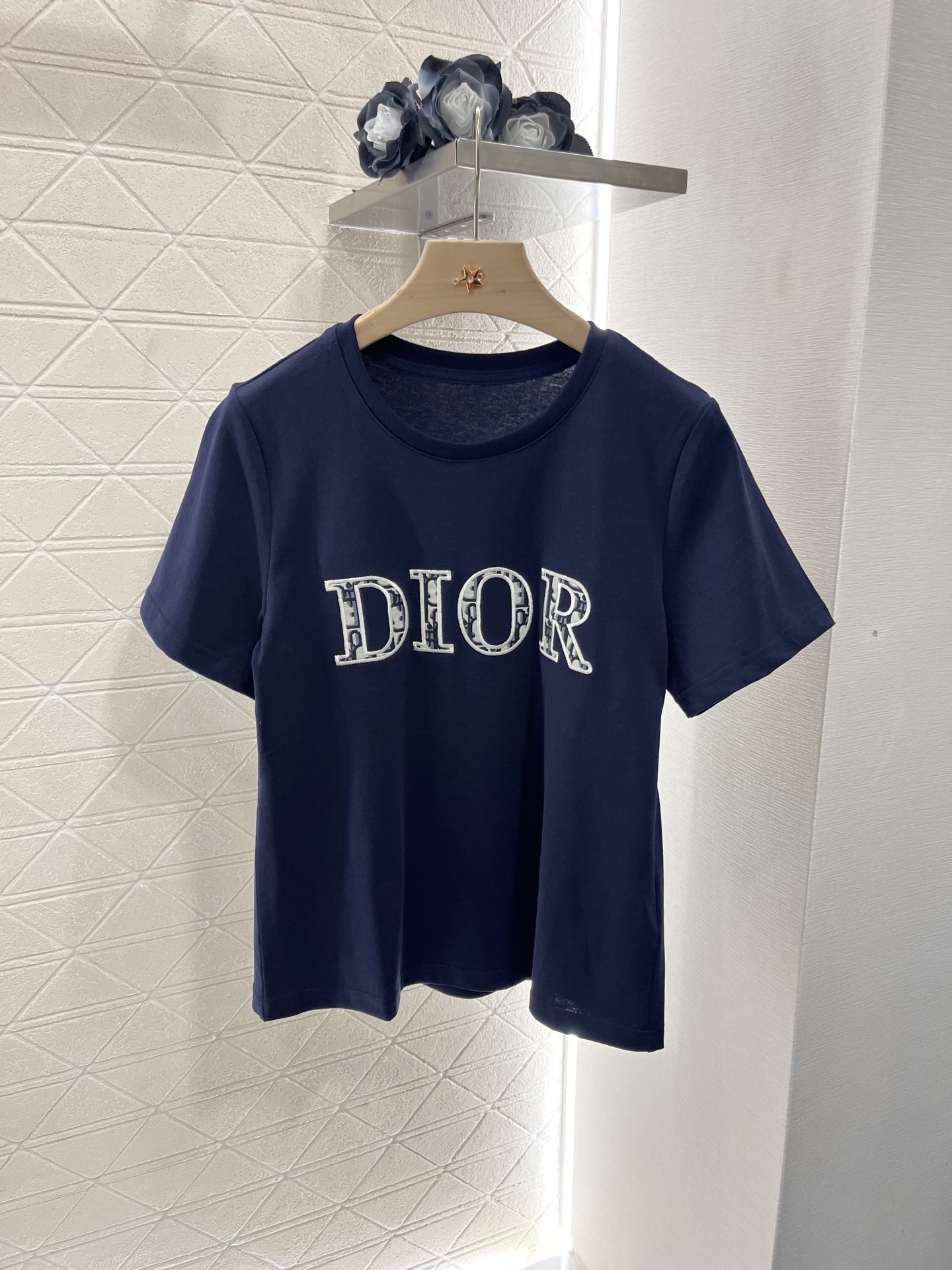 ♥Dio*♥2025新品上架
 刺绣上衣提花短裤套装
定制YB斜纹全棉➕提花材质 常规短袖上衣 弹力舒适