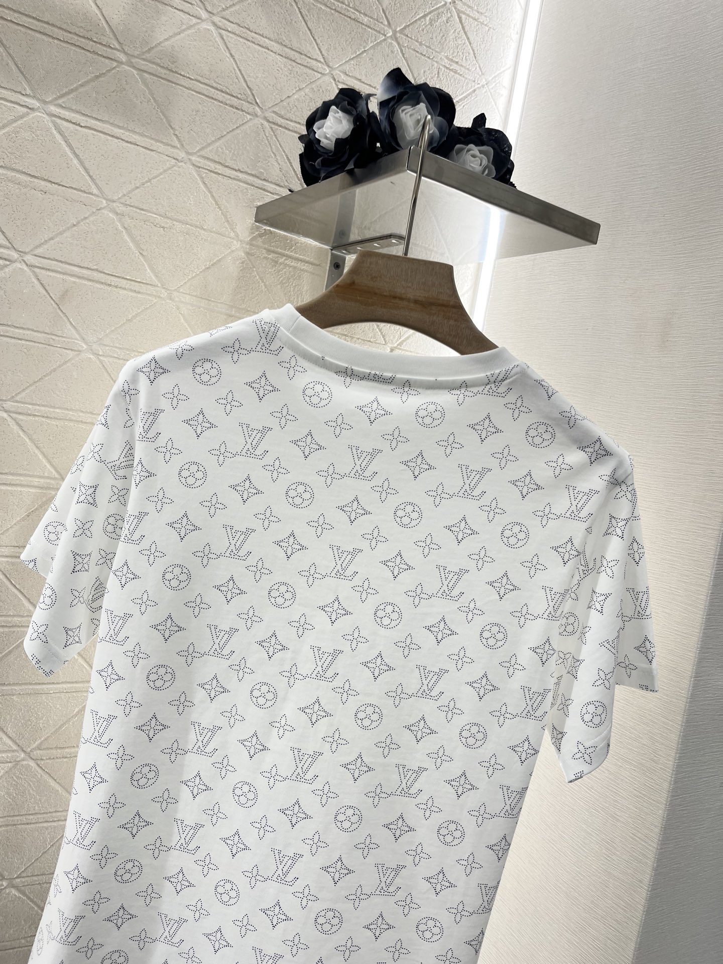 ♥Louis Vuitto*♥2025新品上架
      印花蕾丝链条𝑇𝑒𝑒
定制YB原生全棉材质 透